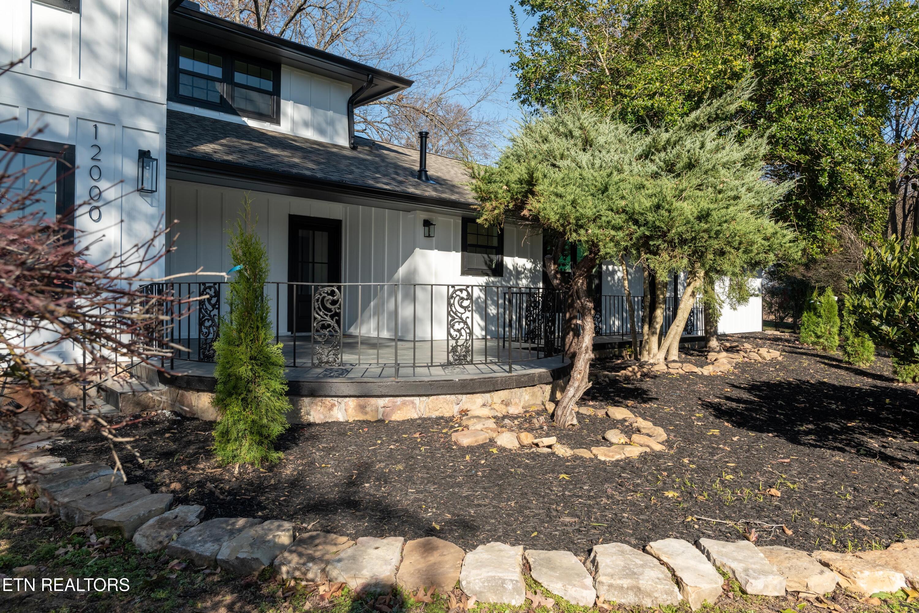 12000 S Fox Den Drive
