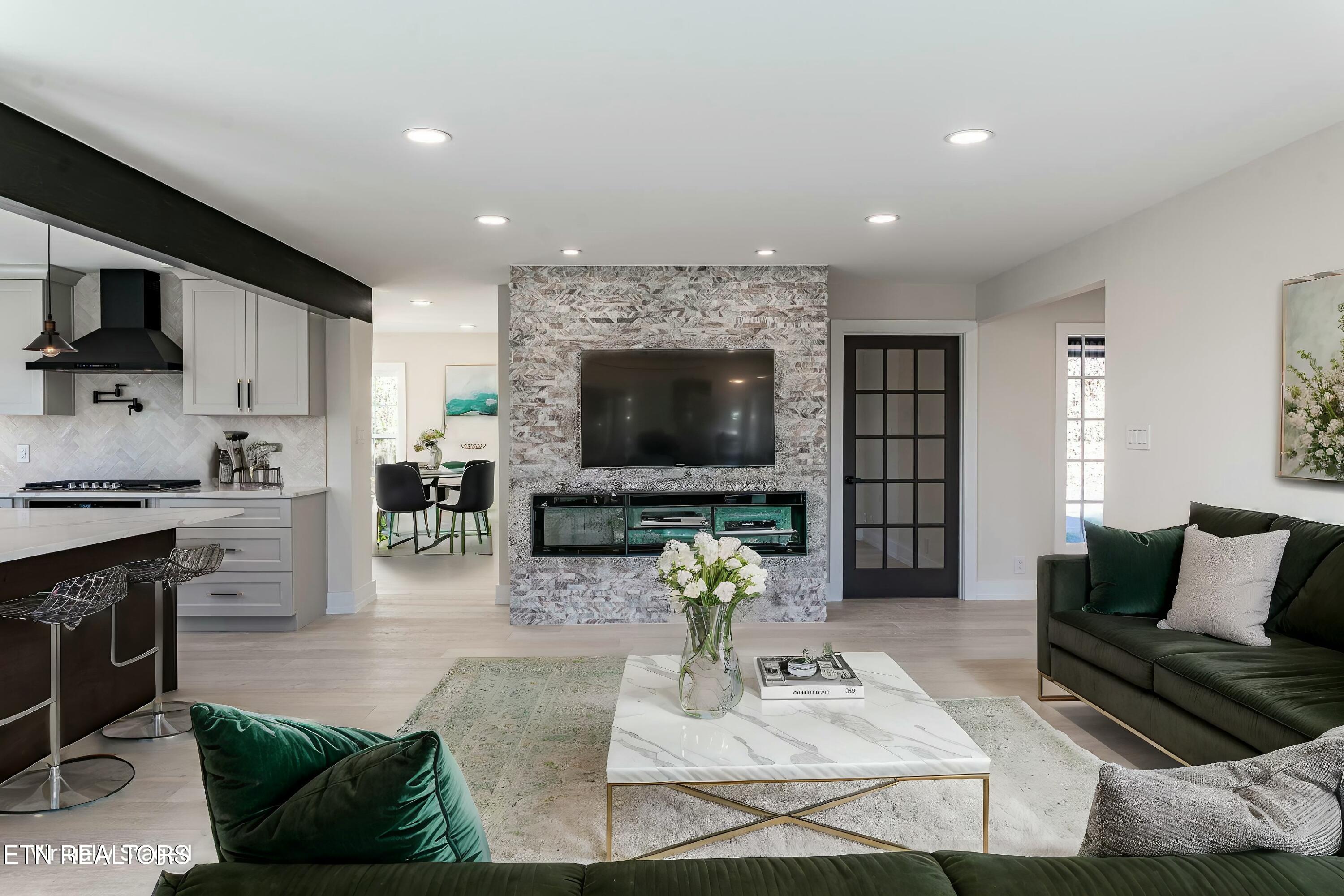 12000 S Fox Den Drive