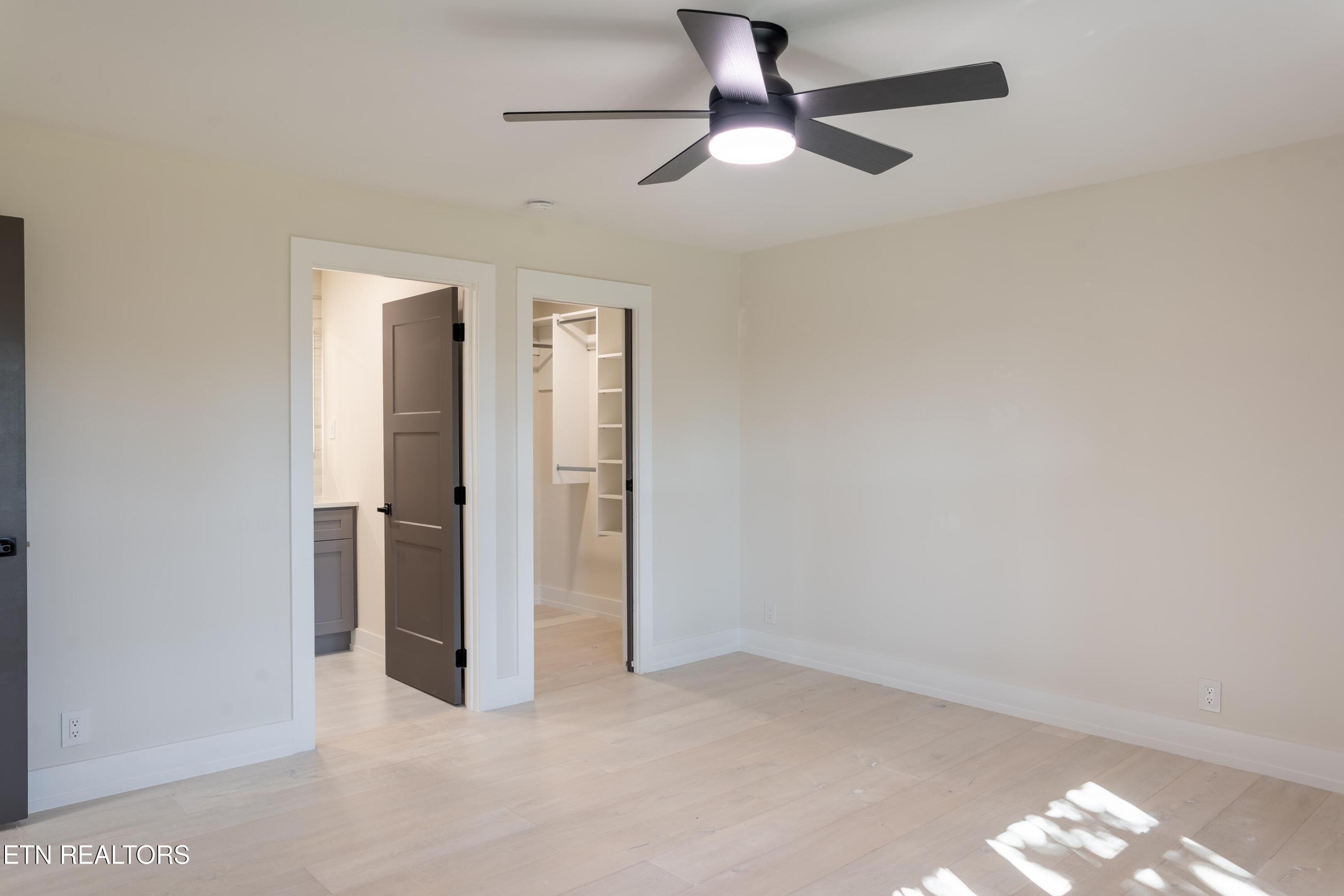 12000 S Fox Den Drive