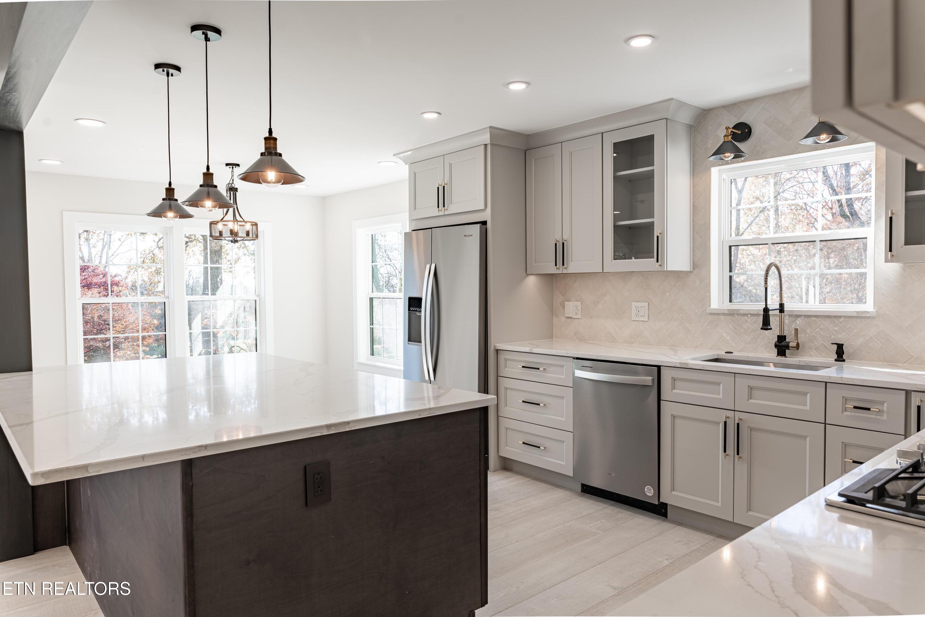 12000 S Fox Den Drive
