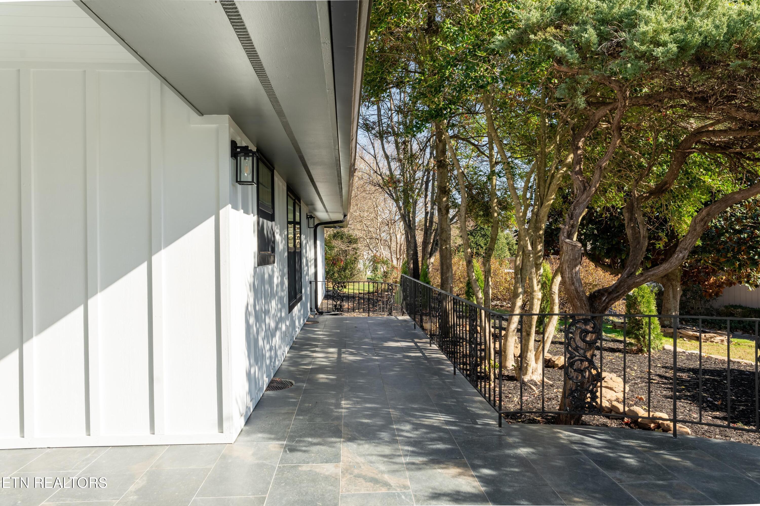 12000 S Fox Den Drive