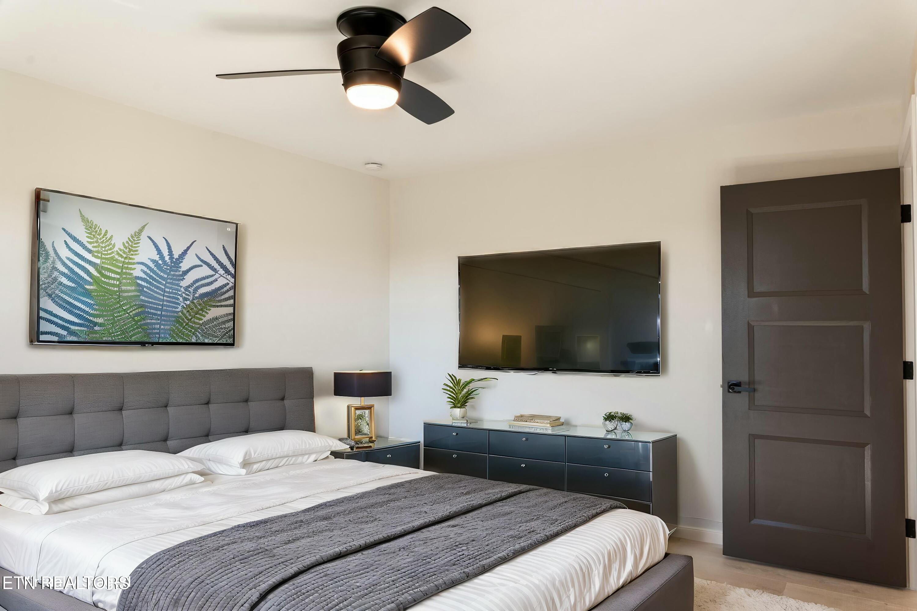 12000 S Fox Den Drive