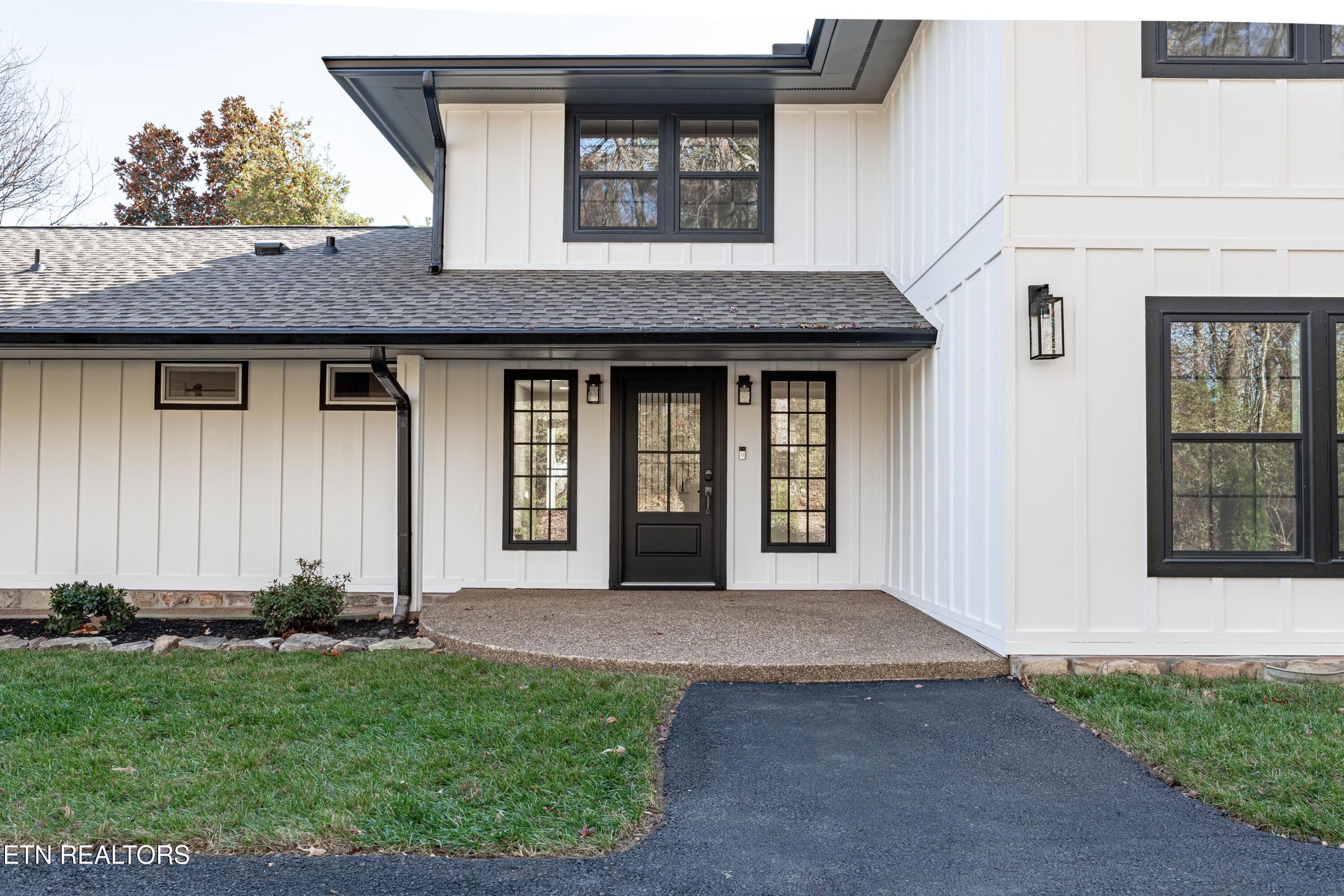12000 S Fox Den Drive