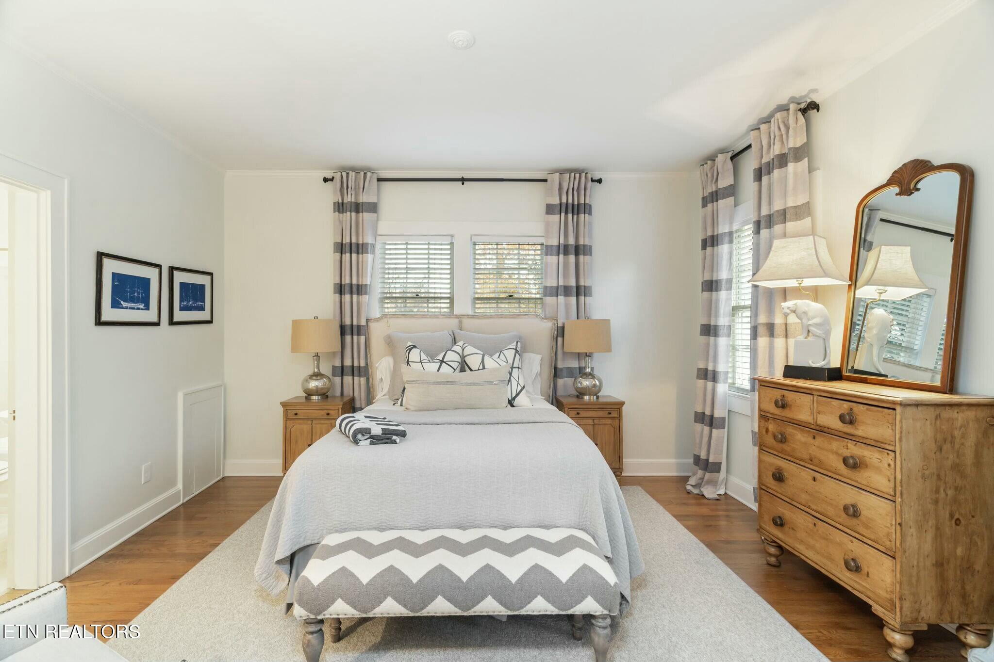 704 Forest Heights Rd