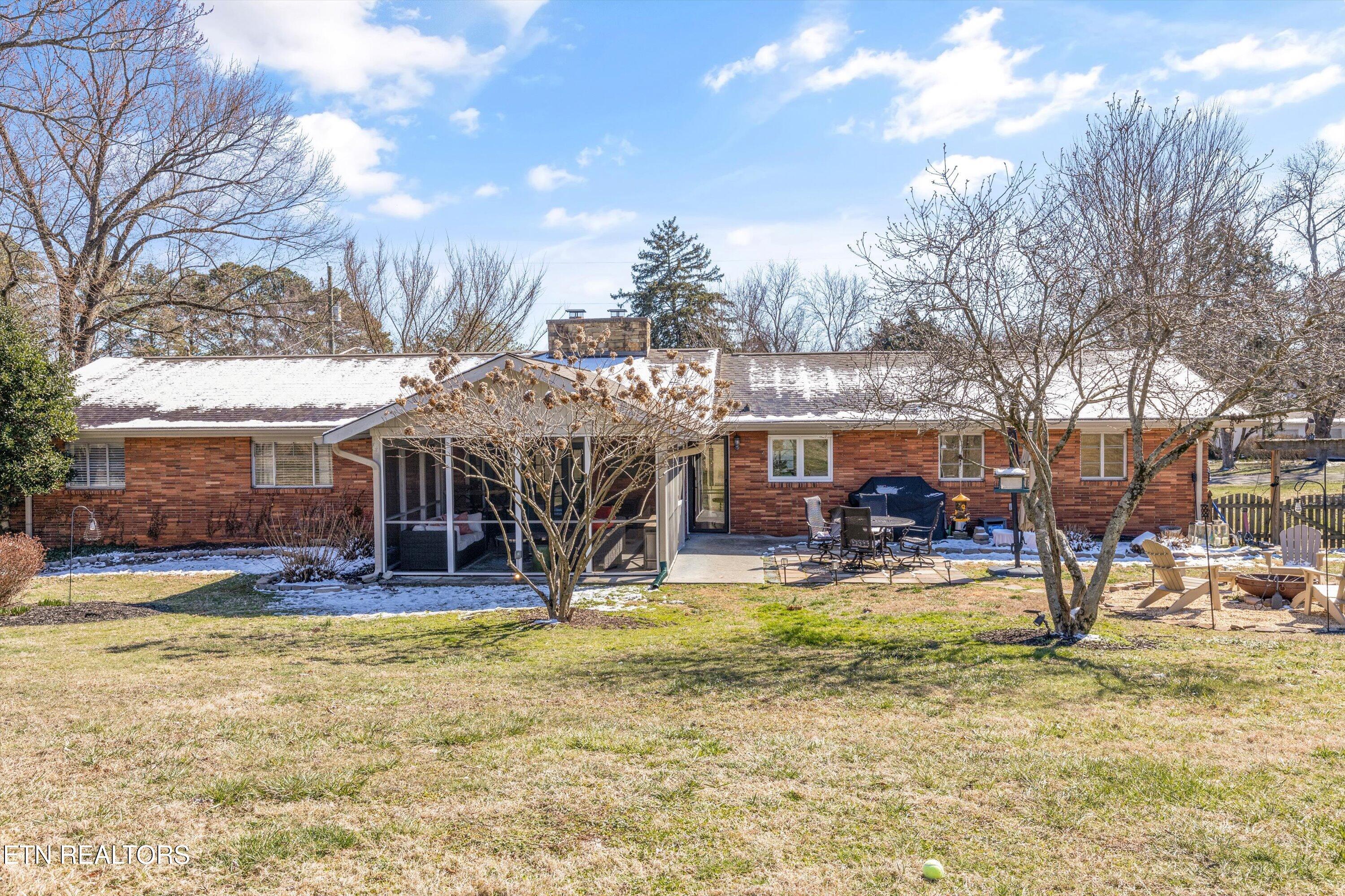 7109 Gainesborough Drive