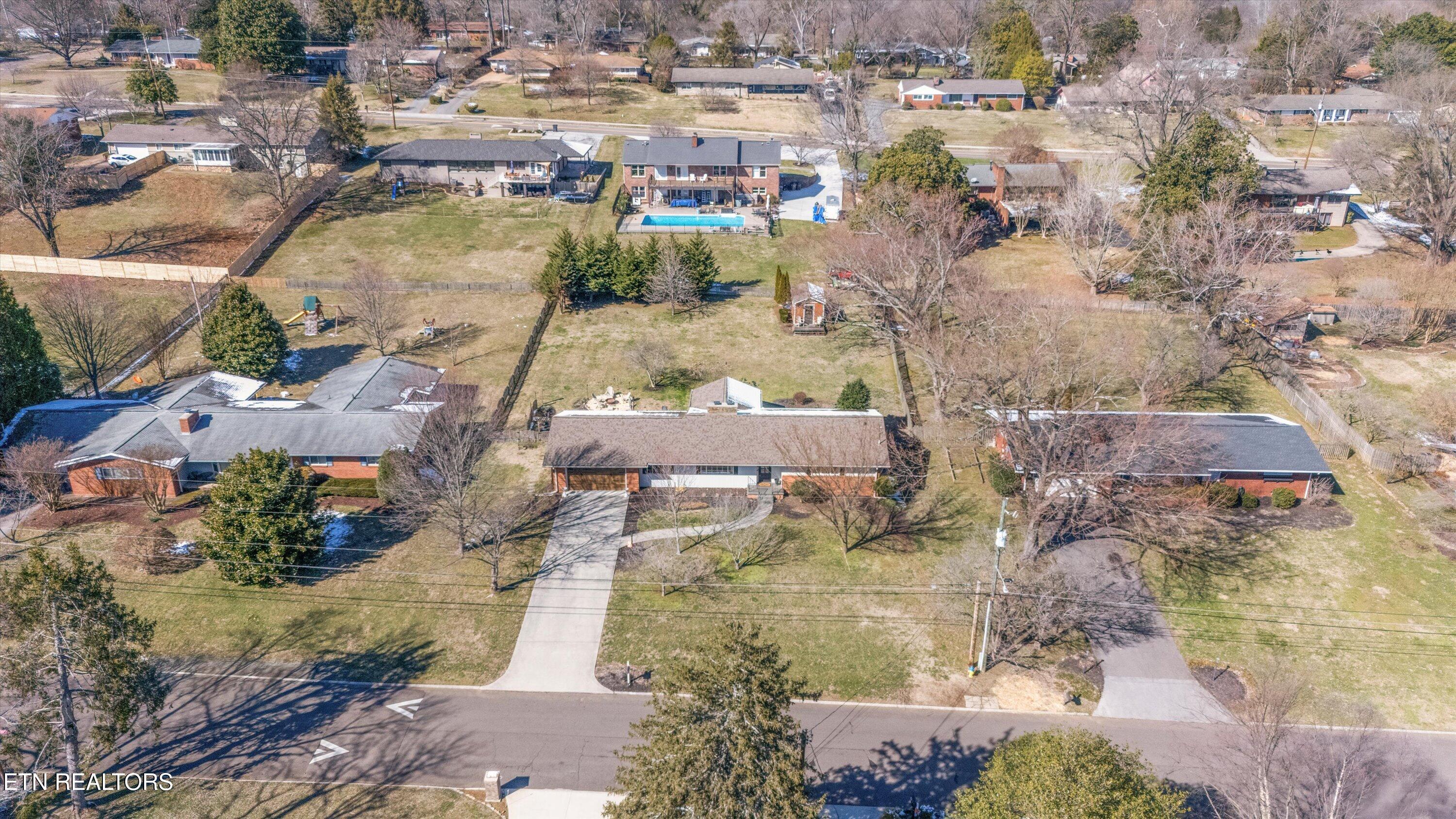 7109 Gainesborough Drive