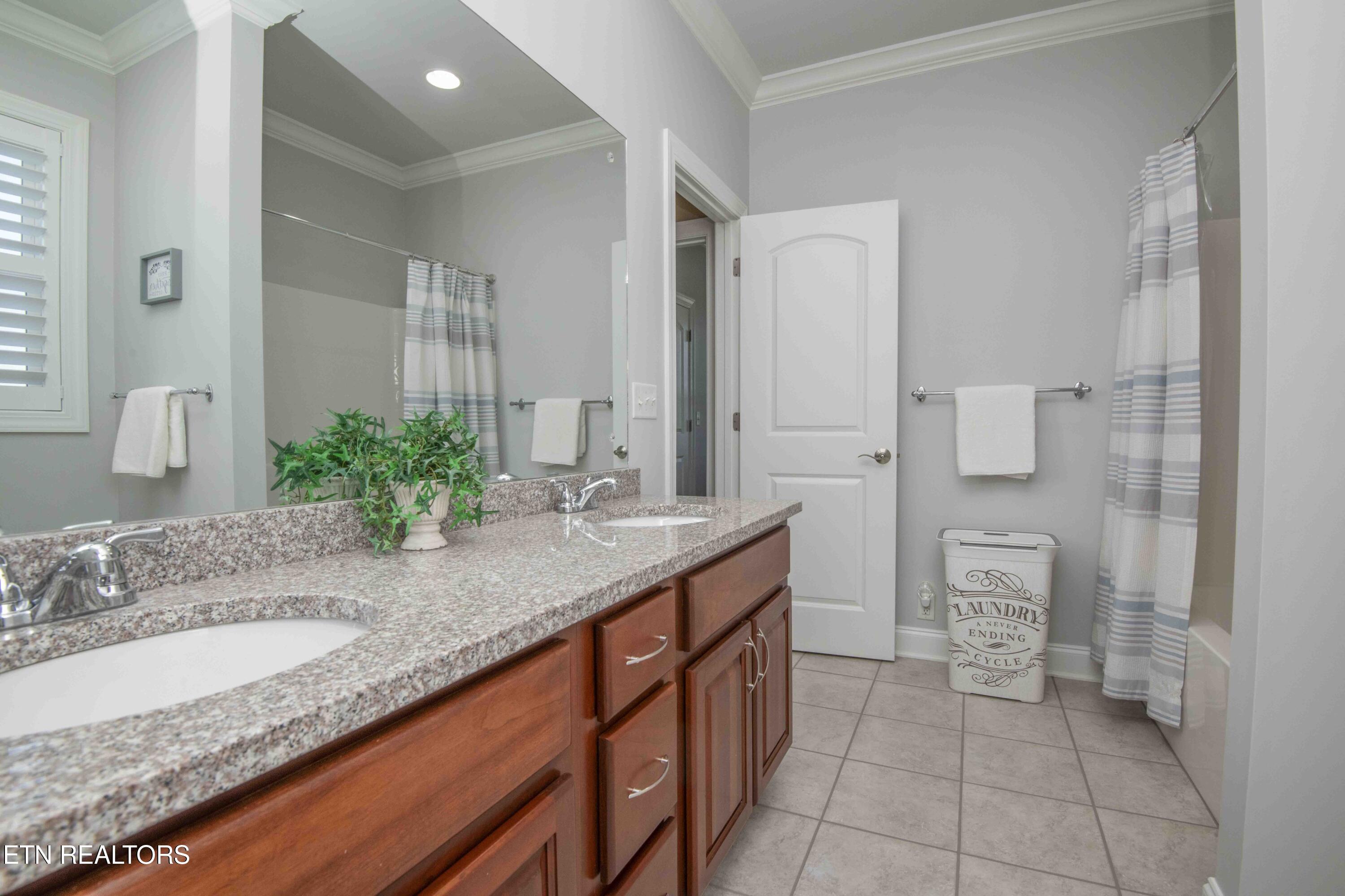 8500 N Ruggles Ferry Pike