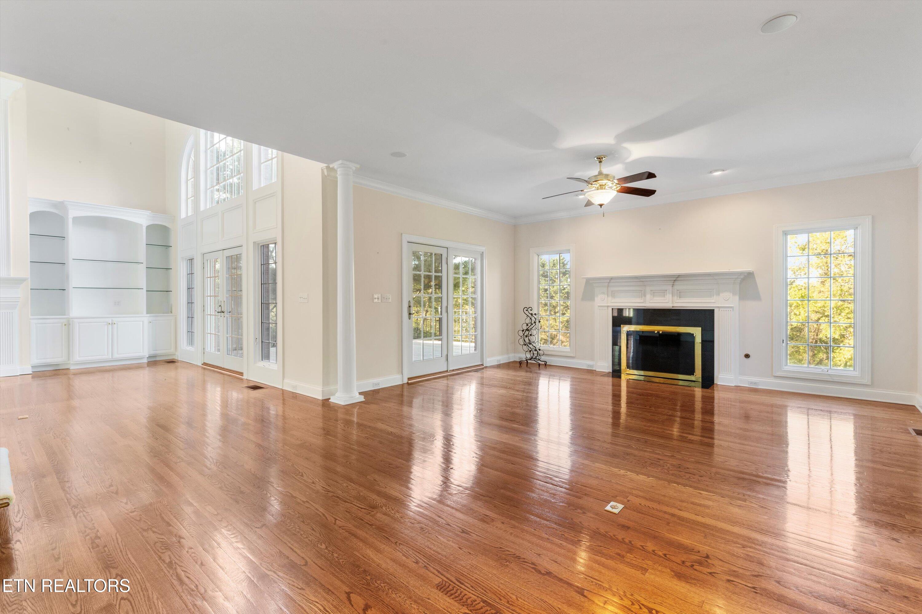 3517 Charter Oak Way