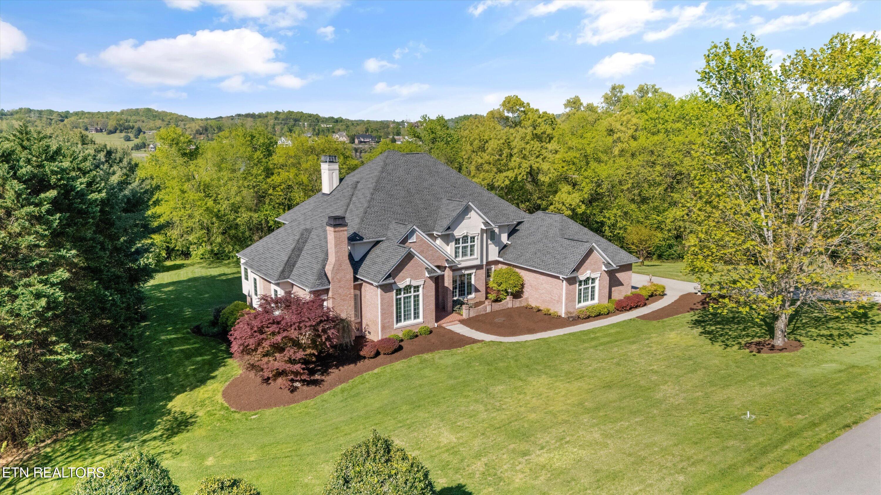 3517 Charter Oak Way