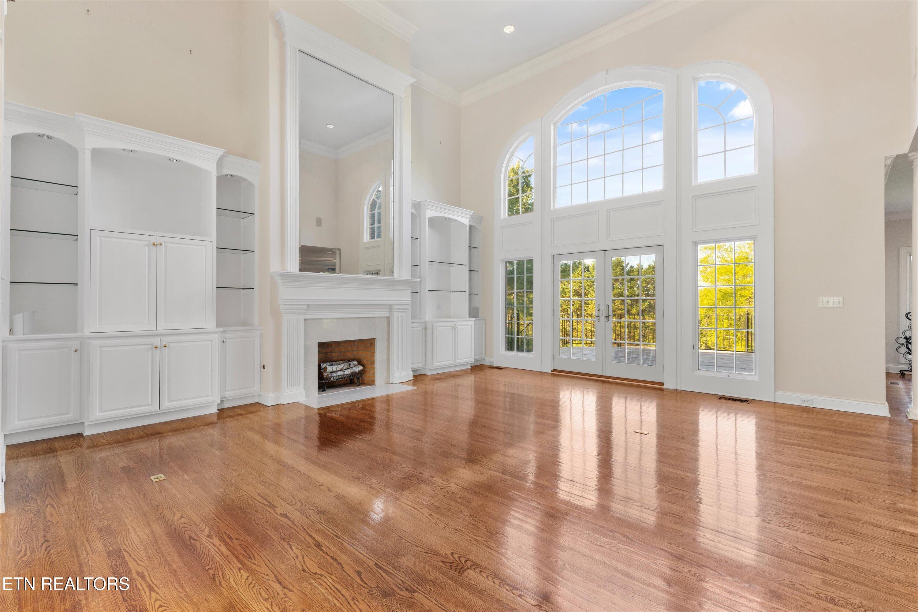 3517 Charter Oak Way