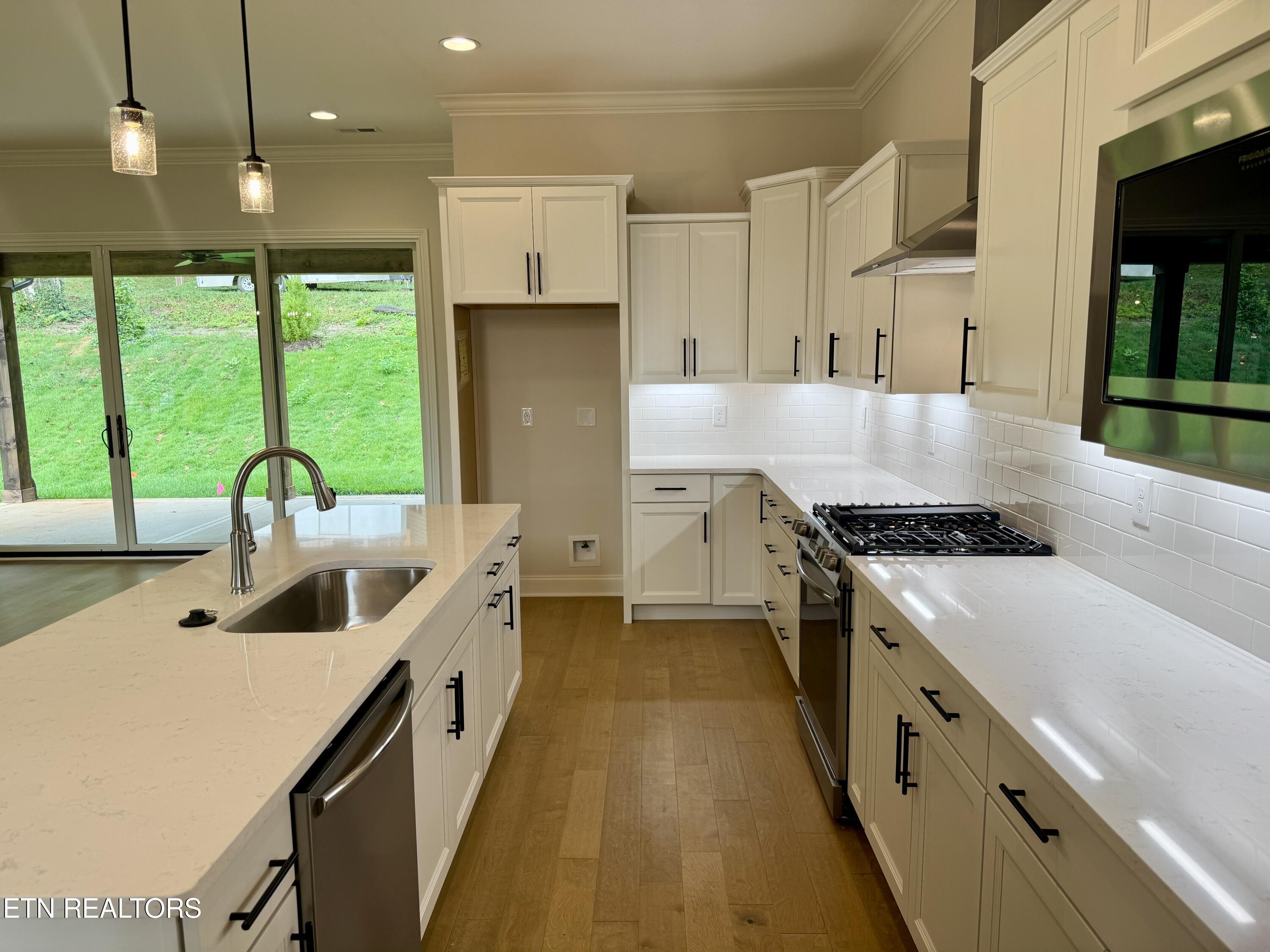 1109 Chardonnay Lane