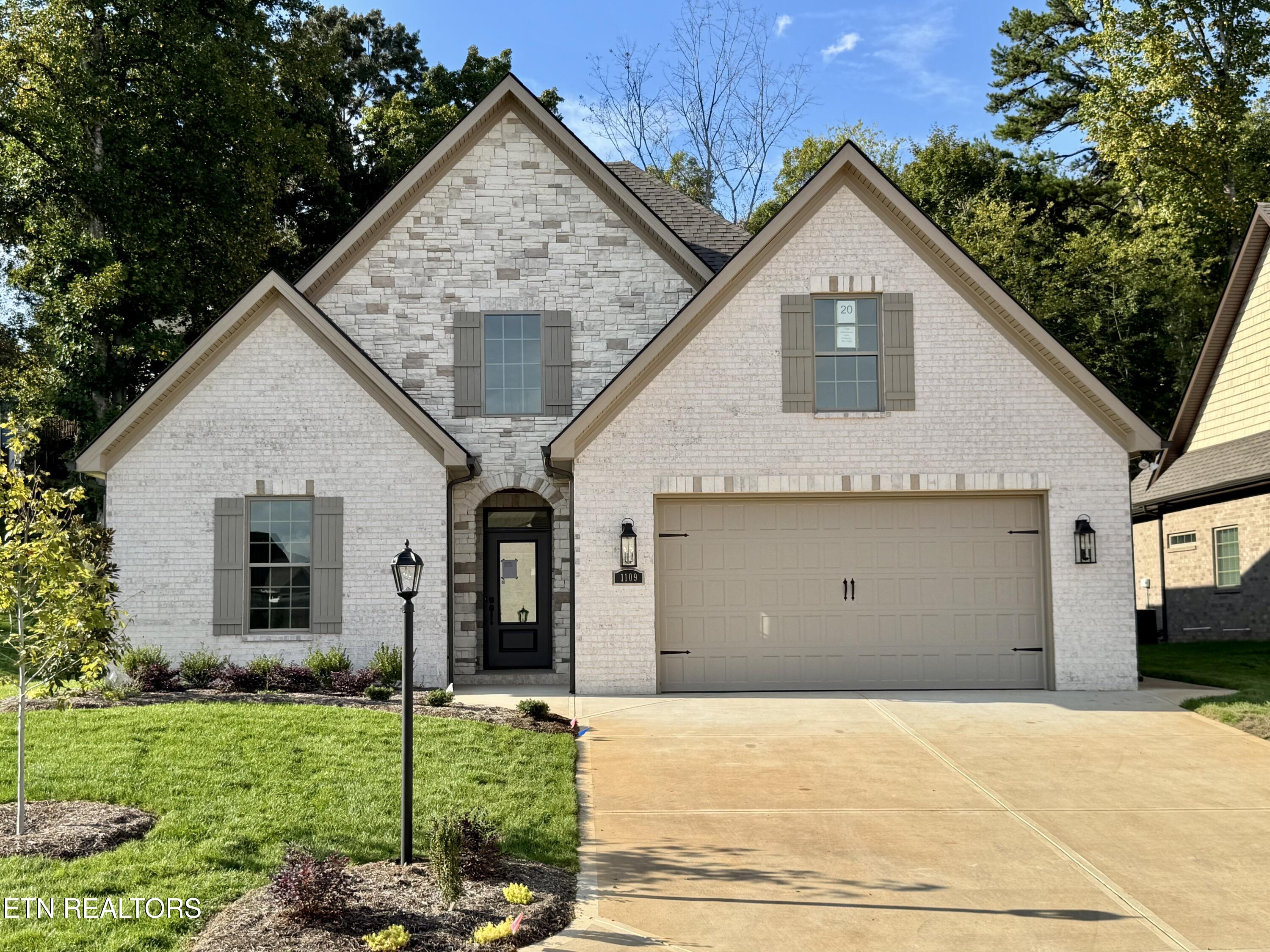1109 Chardonnay Lane