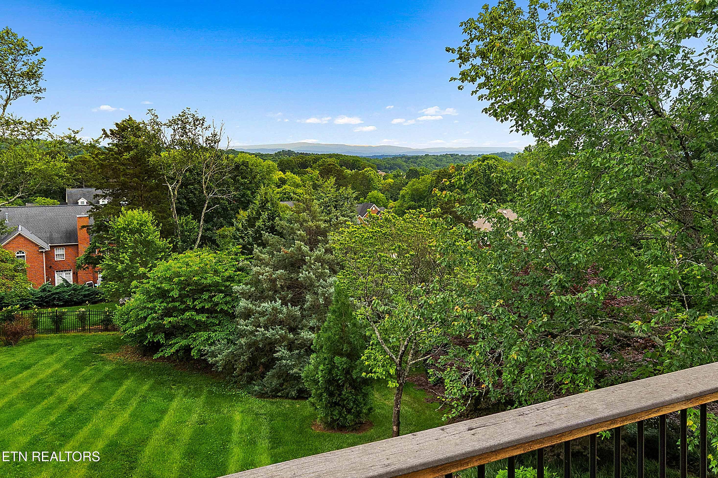 1357 Kensington Drive