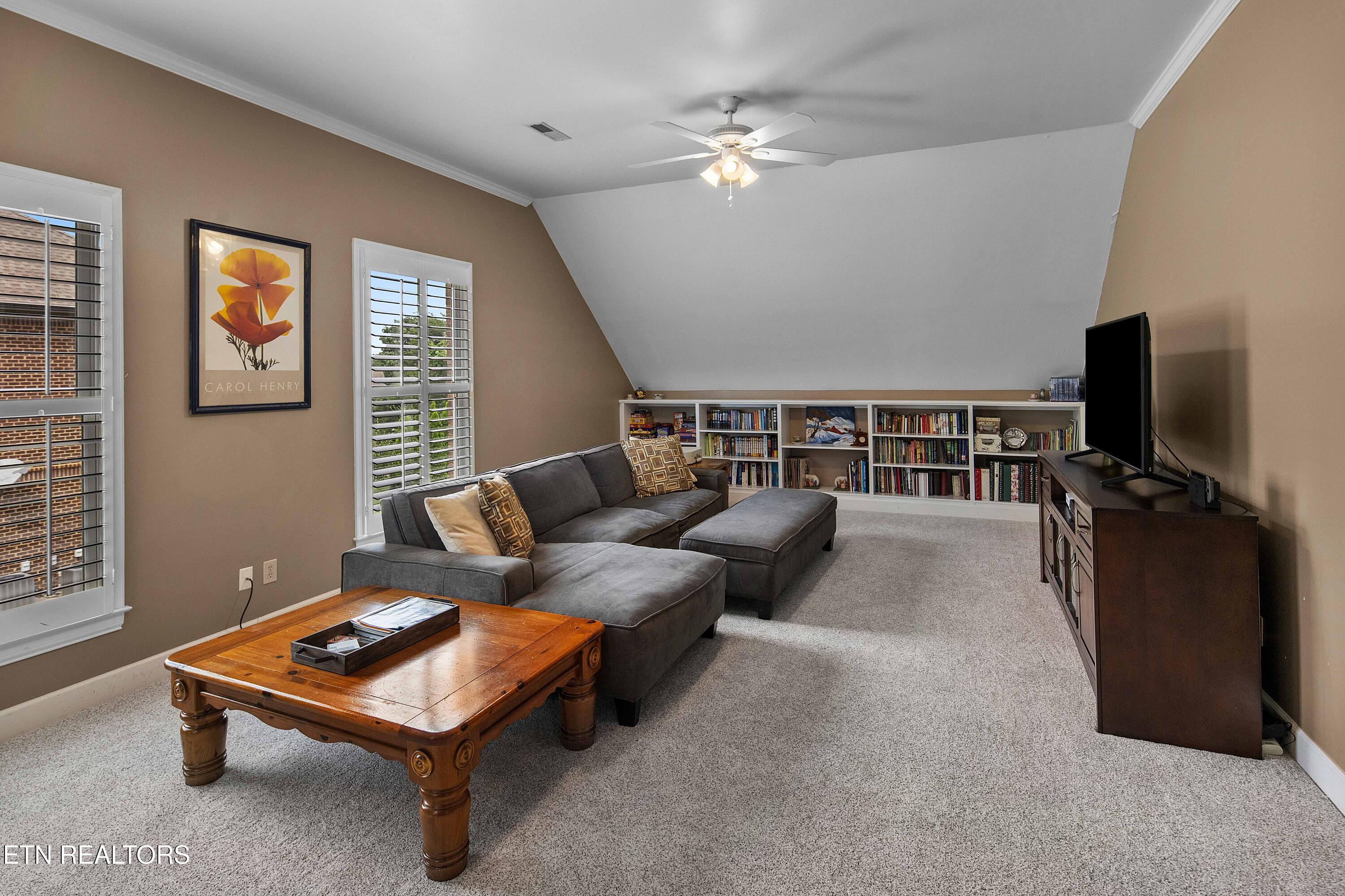 1357 Kensington Drive