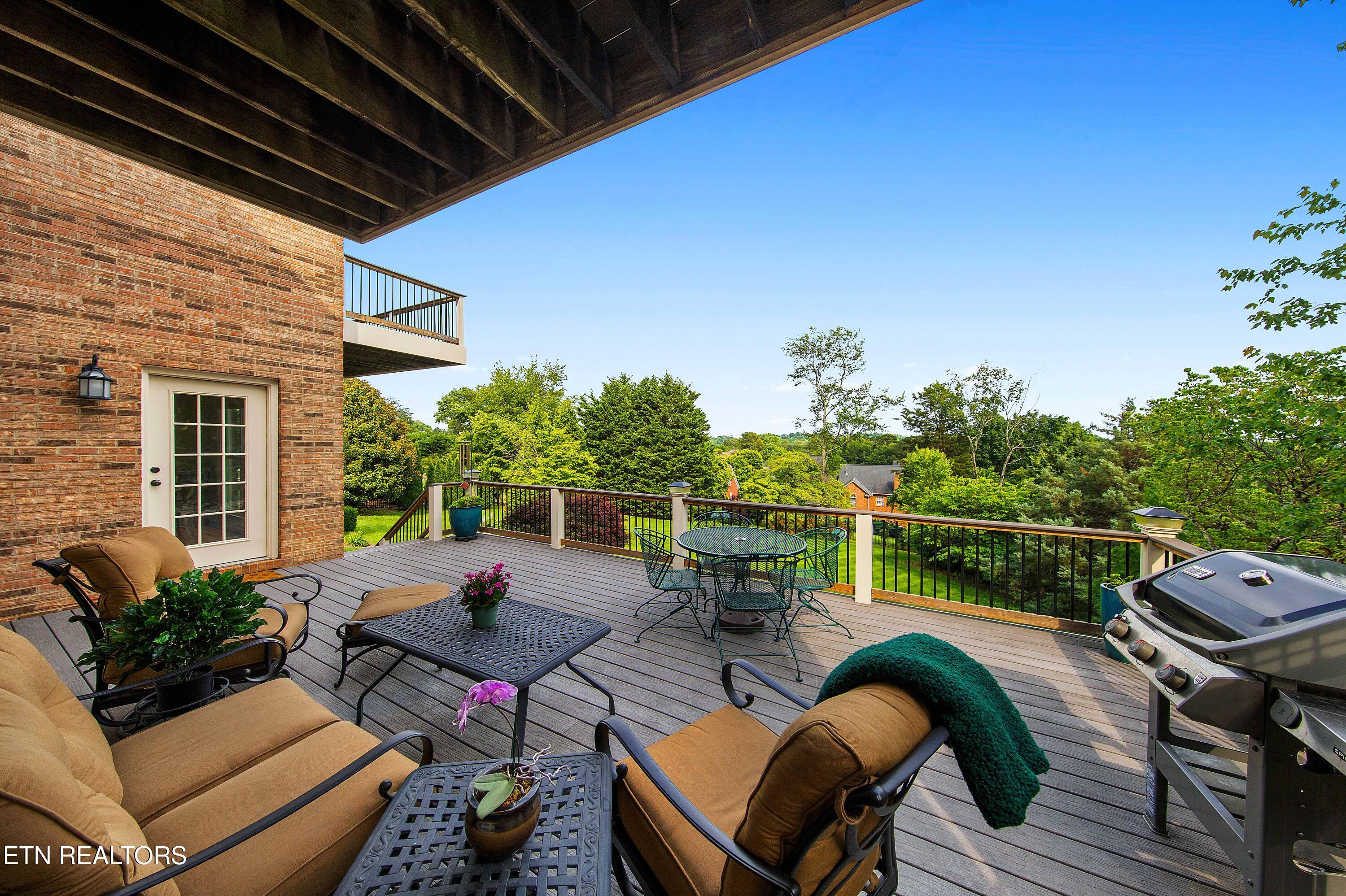 1357 Kensington Drive