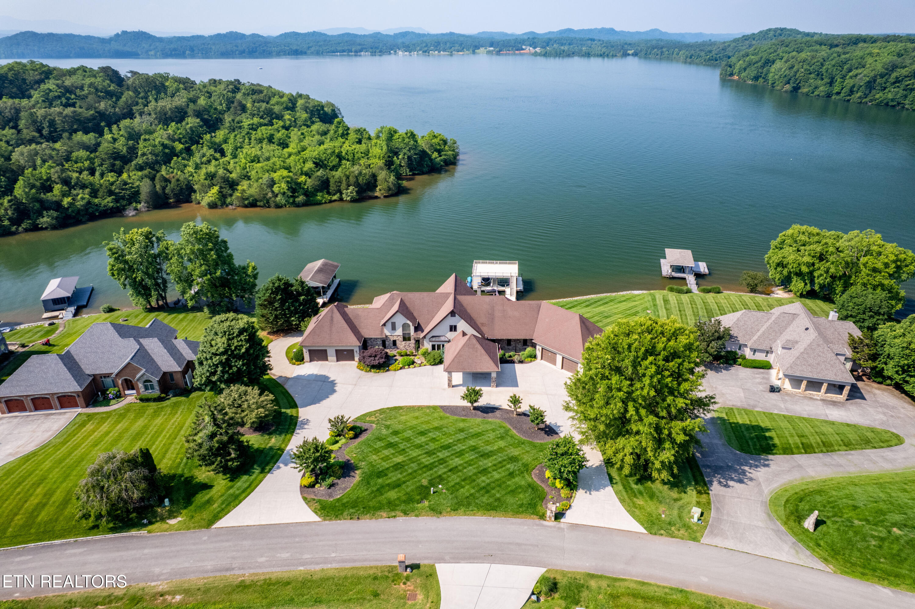 129 Indian Shadows Drive