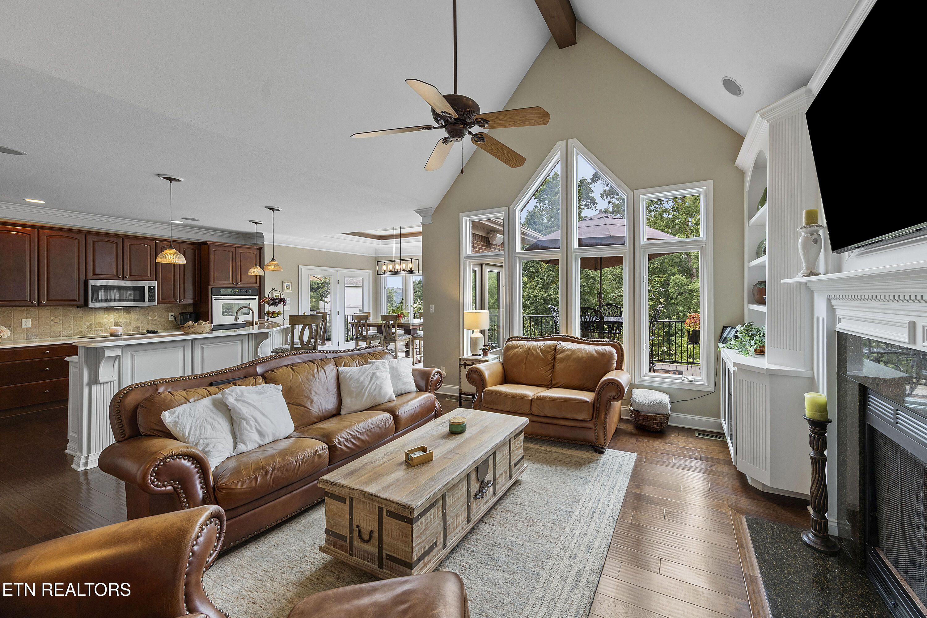 909 Timberline Drive