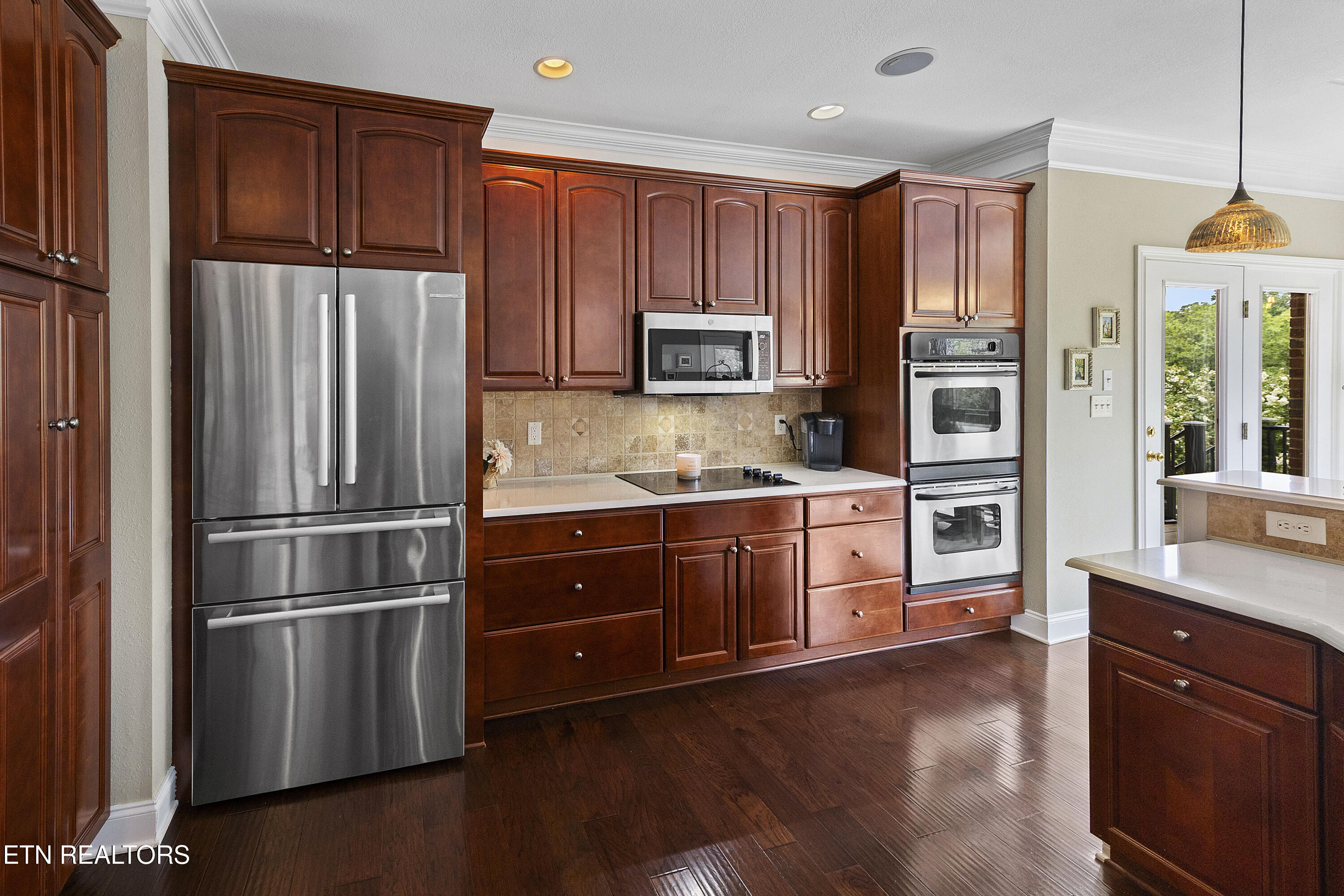 909 Timberline Drive