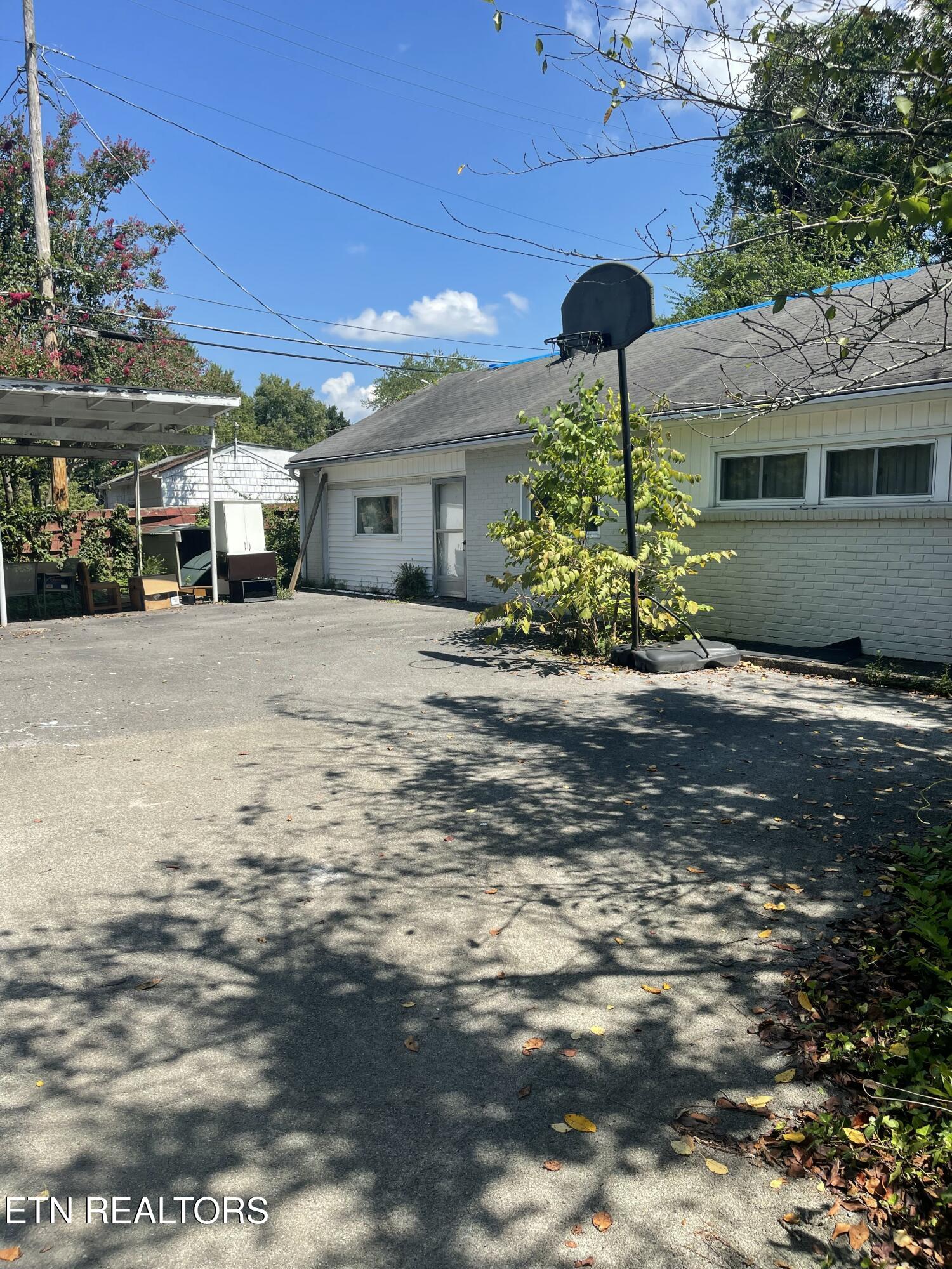 1545 SW Southgate Rd