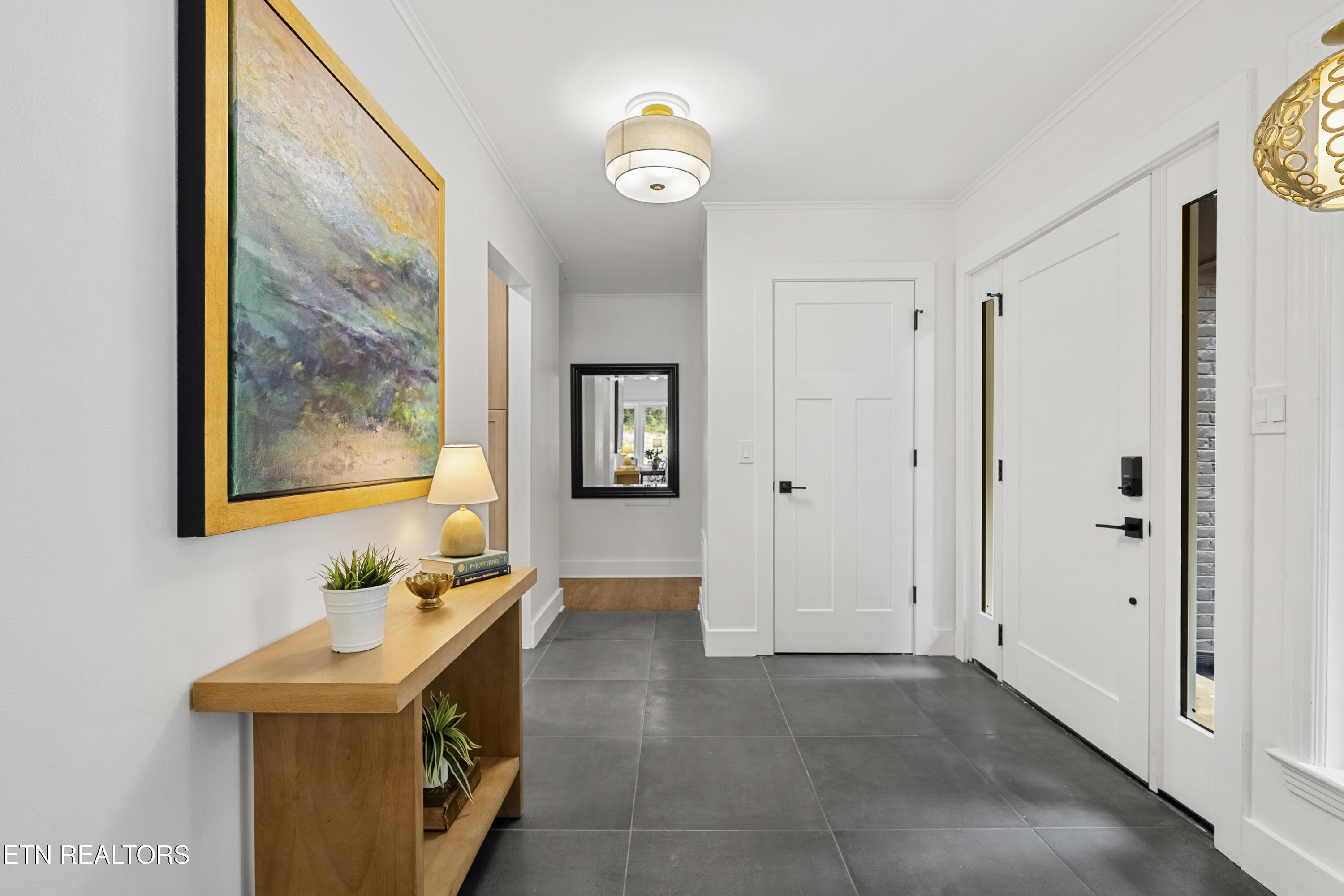 5409 SW Mockingbird Drive
