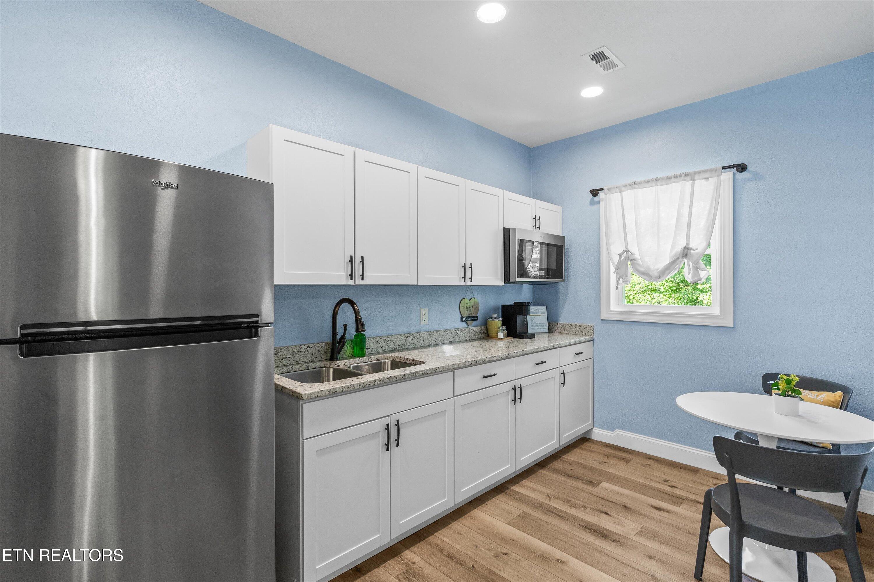 237 Lakemont Lane
