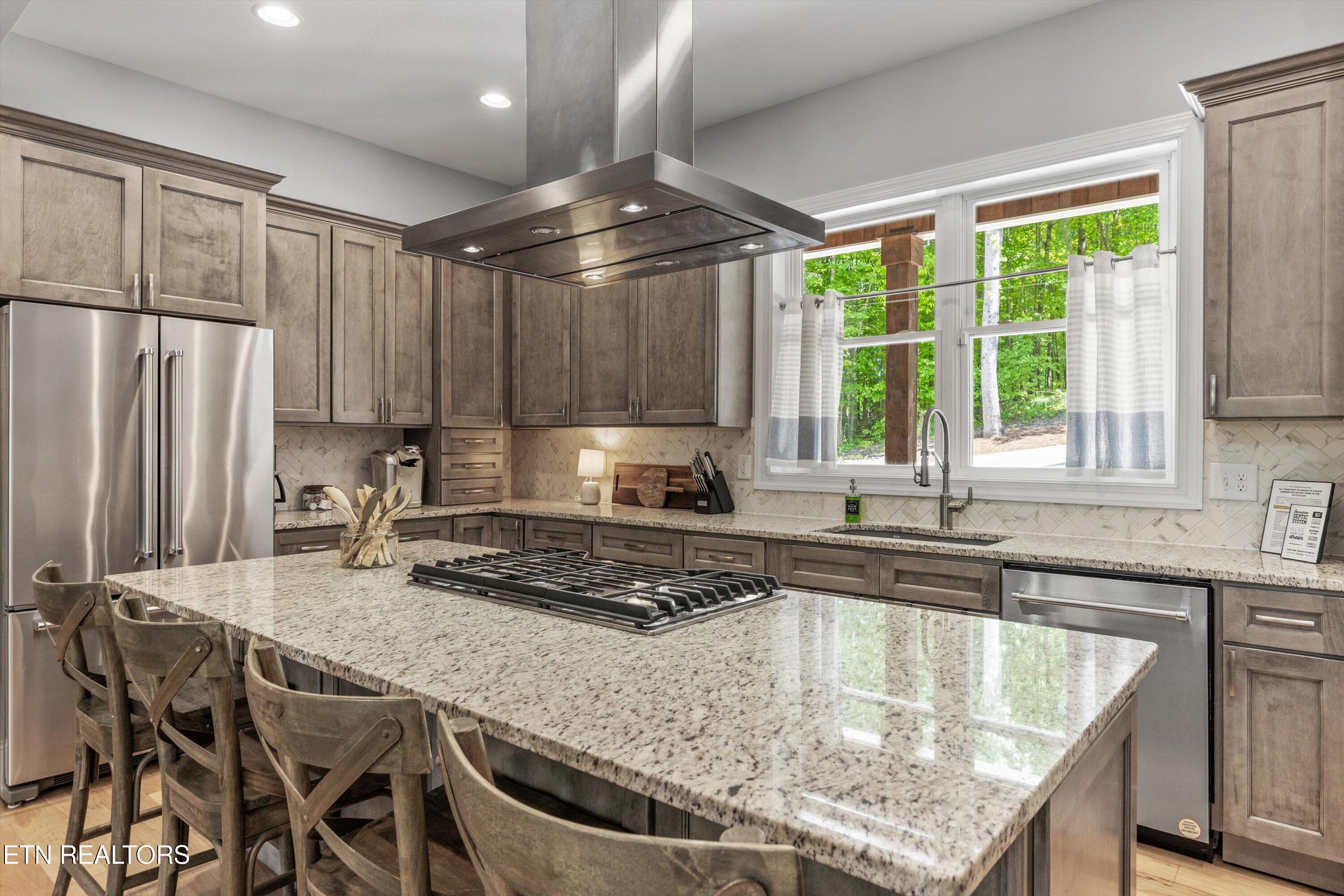 237 Lakemont Lane