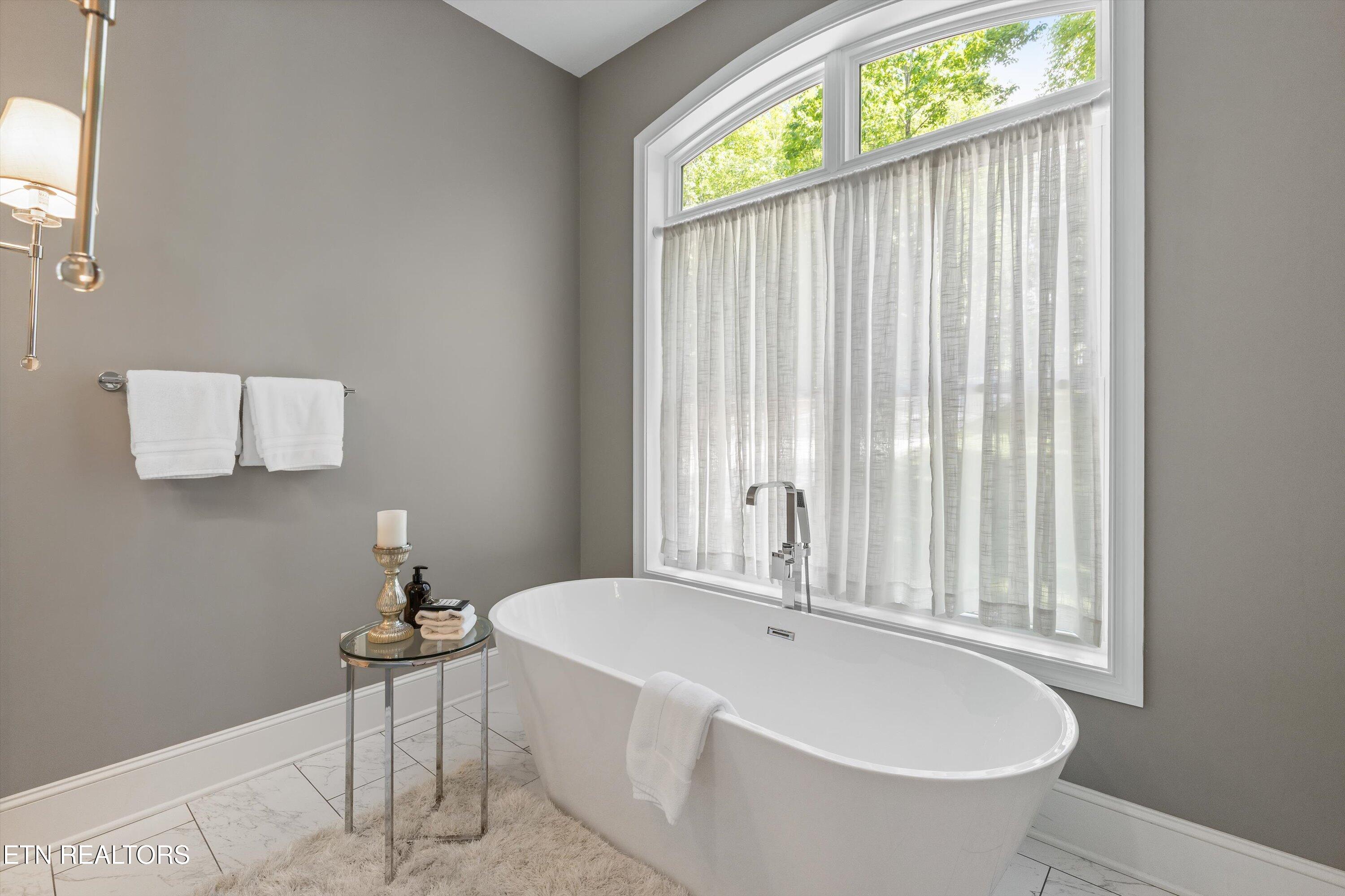 237 Lakemont Lane