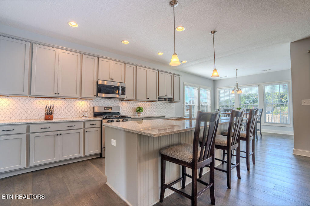 1449 Mossy Rock Lane