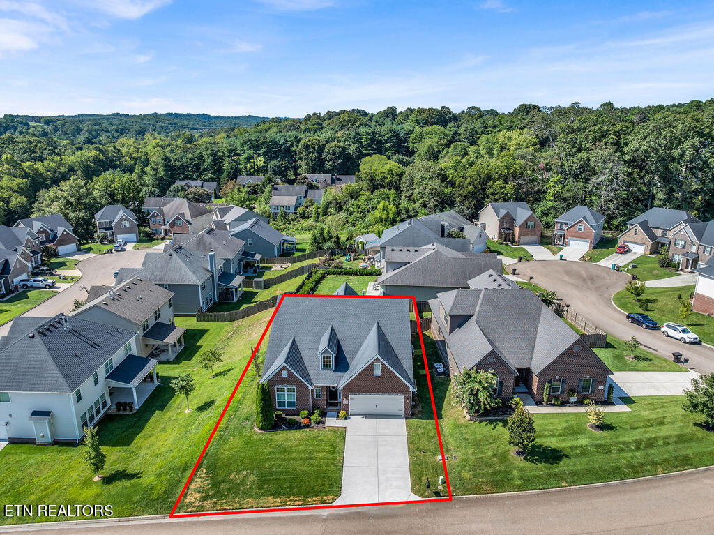 1449 Mossy Rock Lane