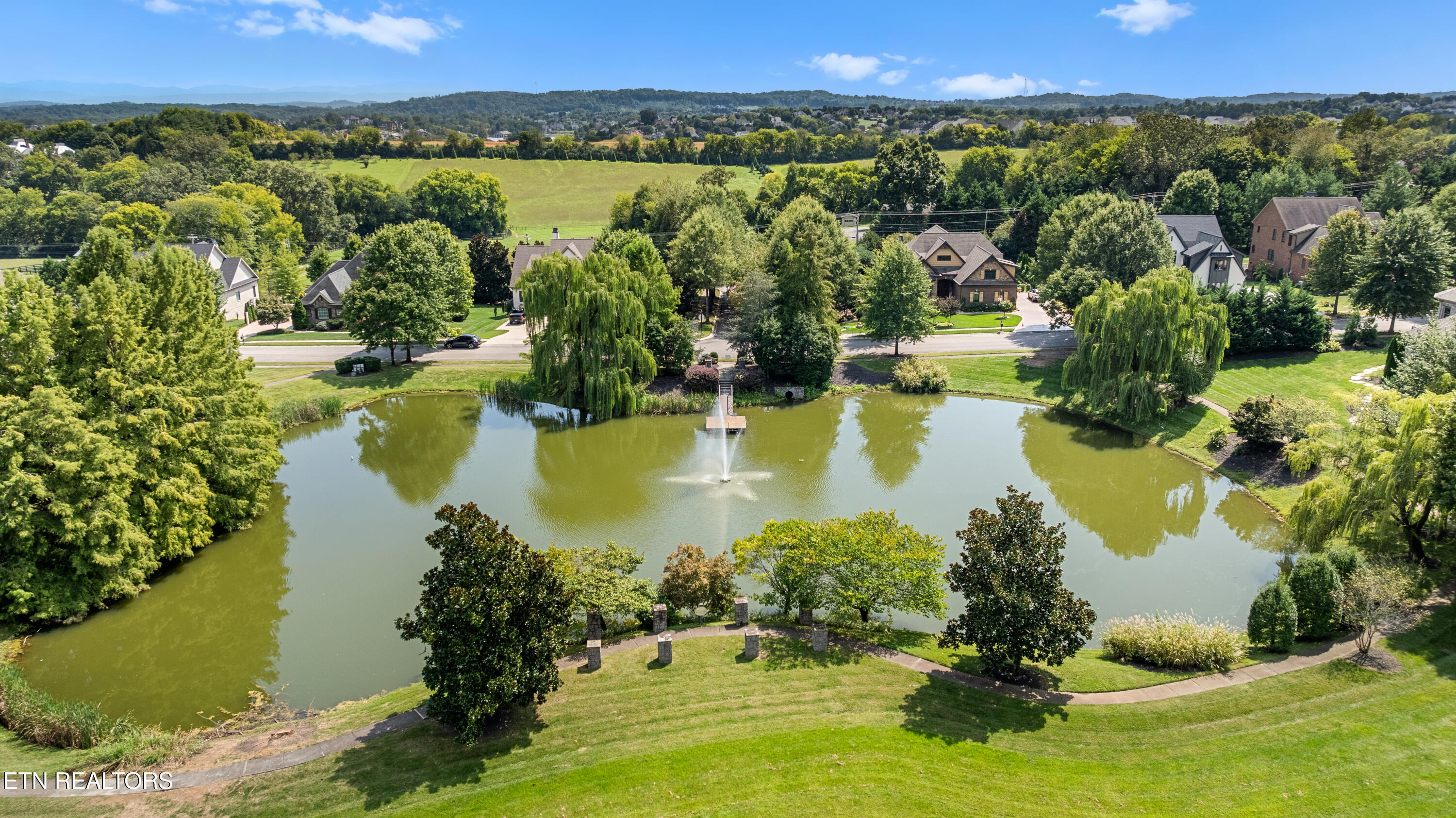 12460 Ivy Lake Drive