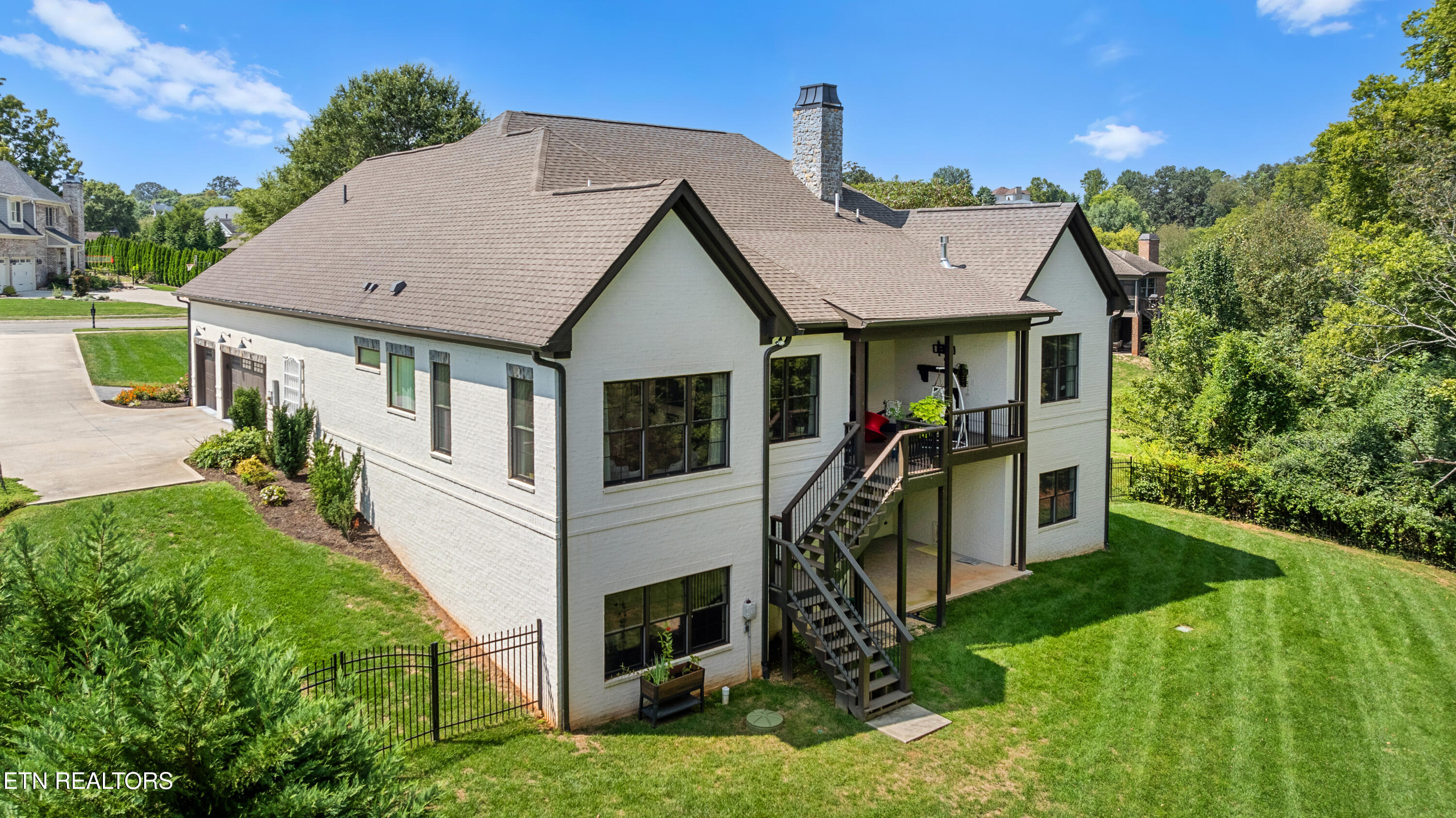 12460 Ivy Lake Drive