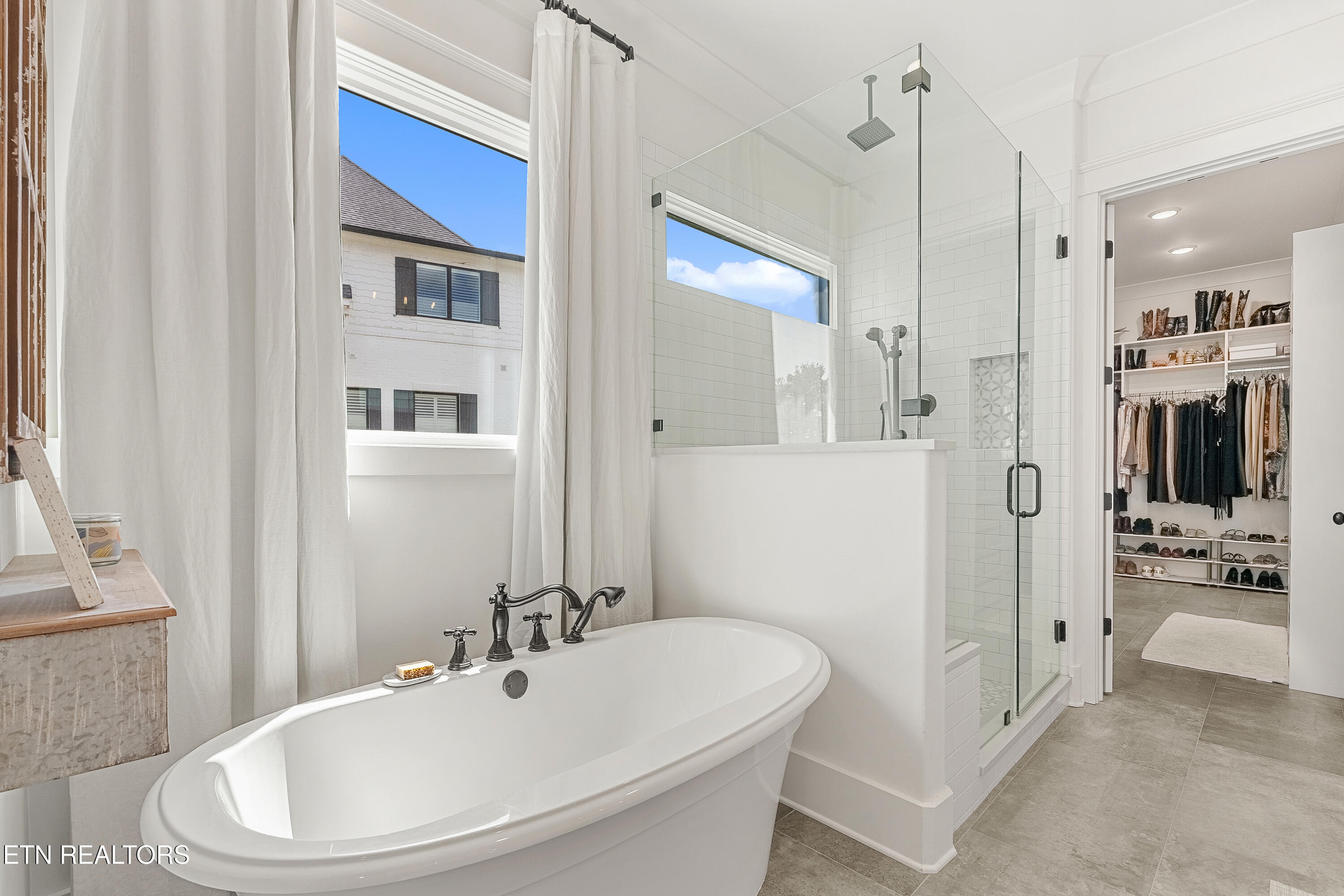 12460 Ivy Lake Drive