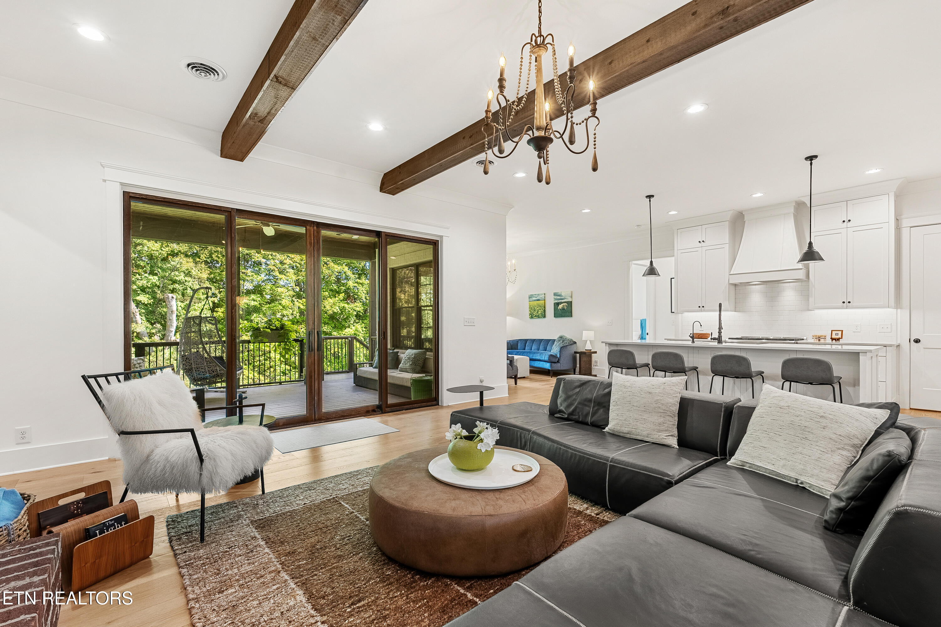 12460 Ivy Lake Drive