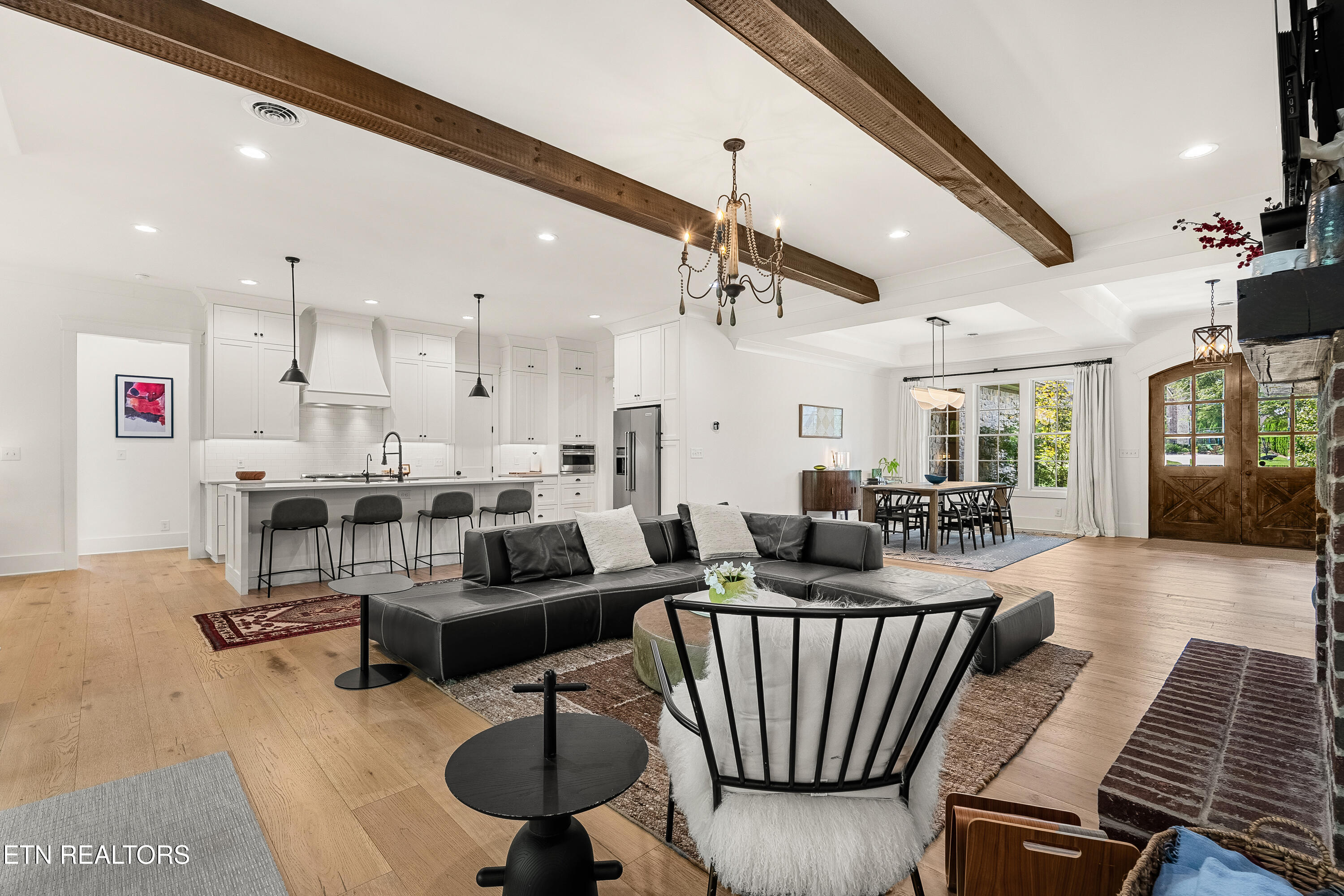 12460 Ivy Lake Drive