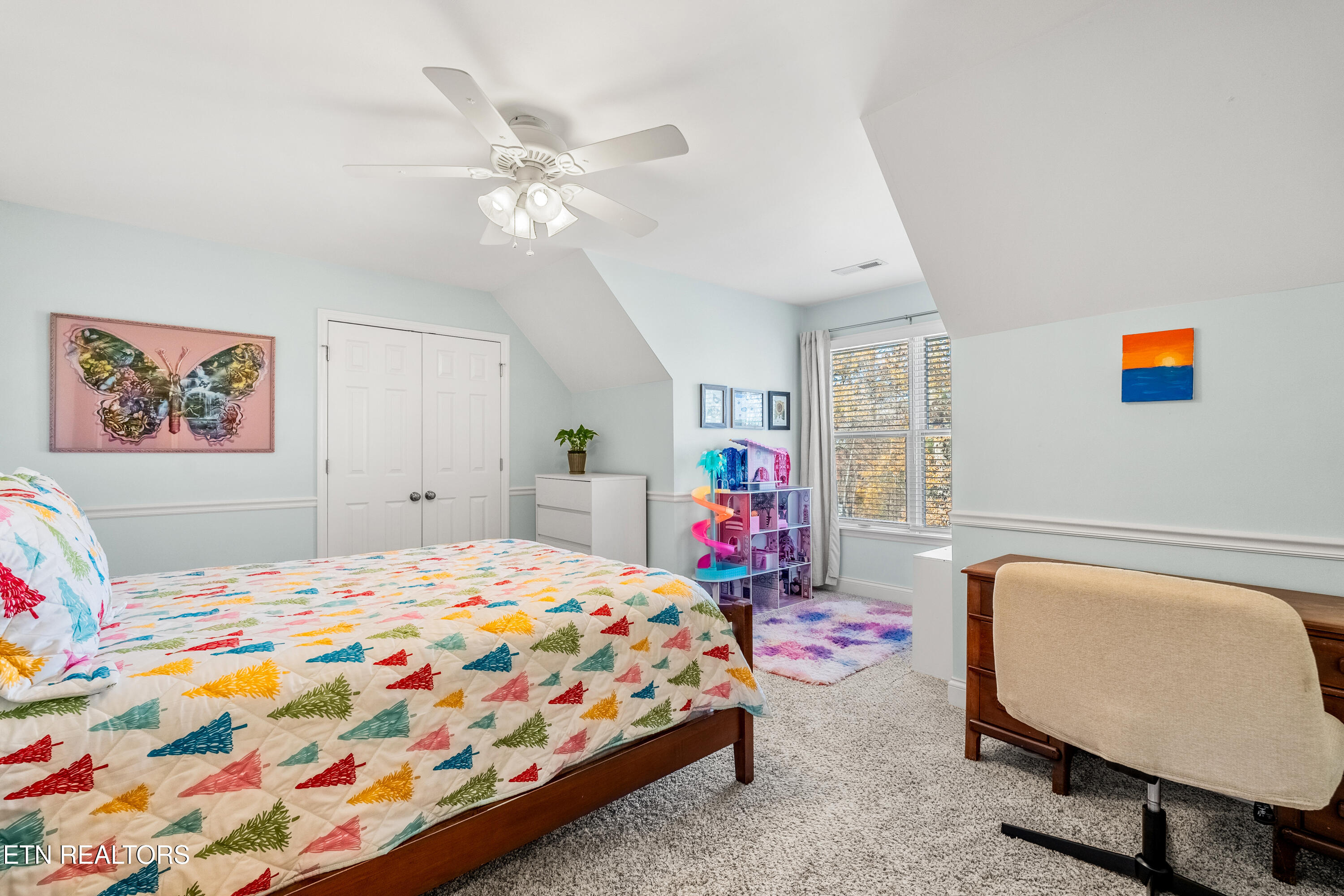 1304 Edinburgh Place