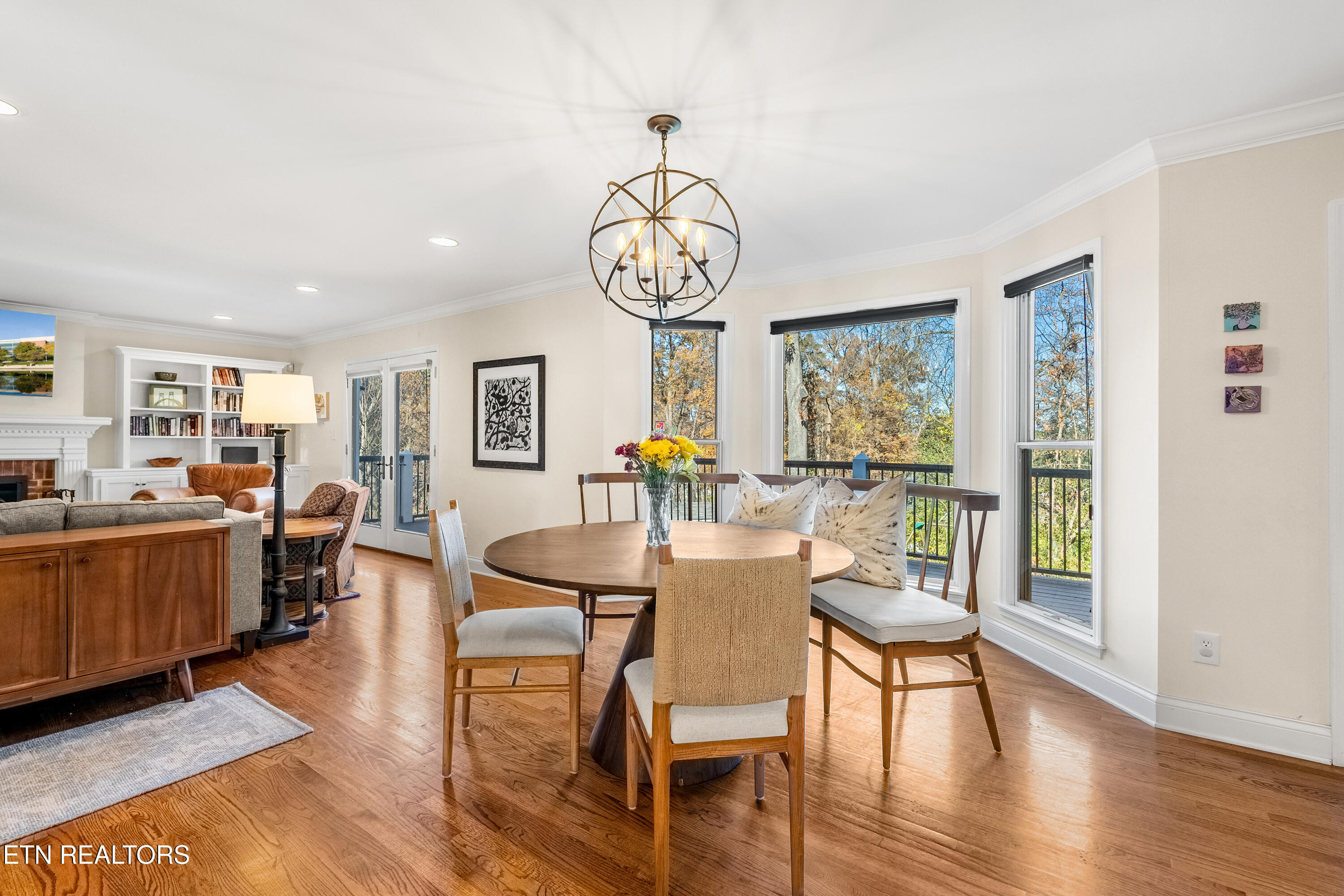 1304 Edinburgh Place