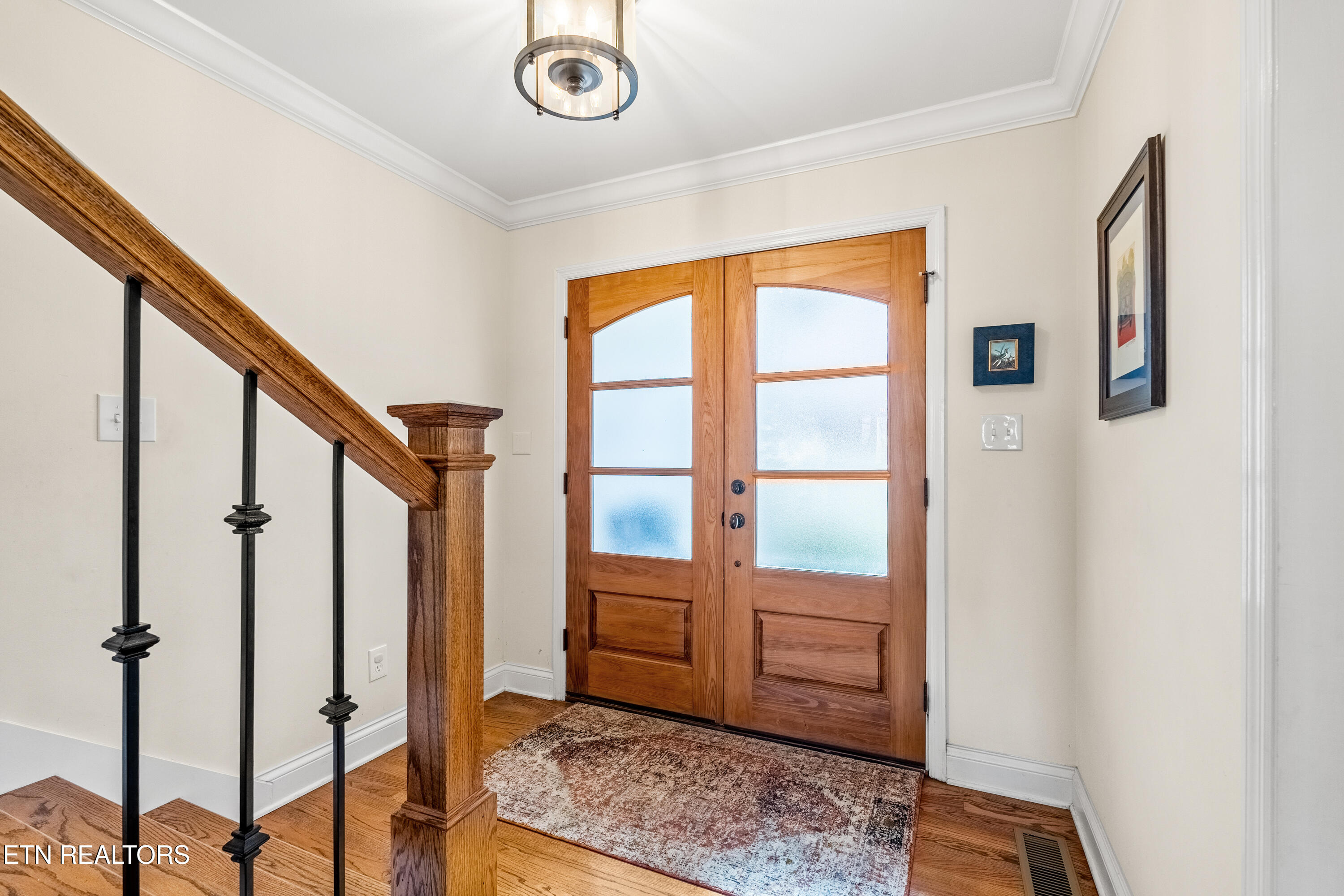 1304 Edinburgh Place