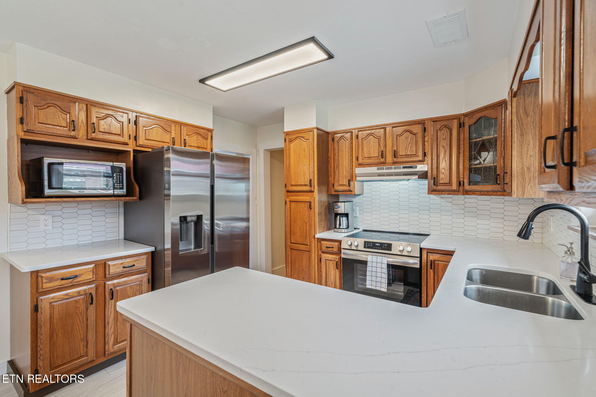1033 Lancewood Drive