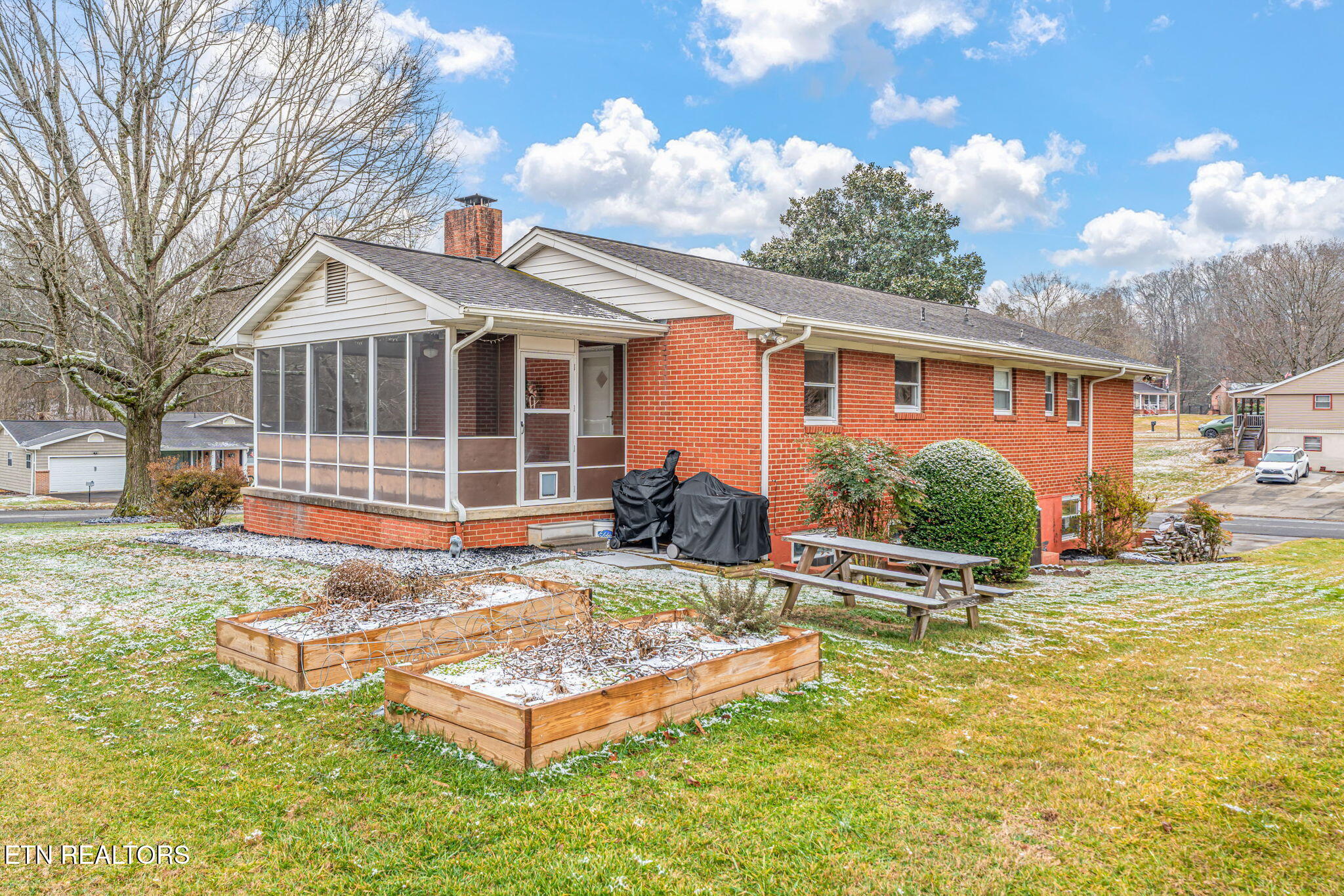1033 Lancewood Drive
