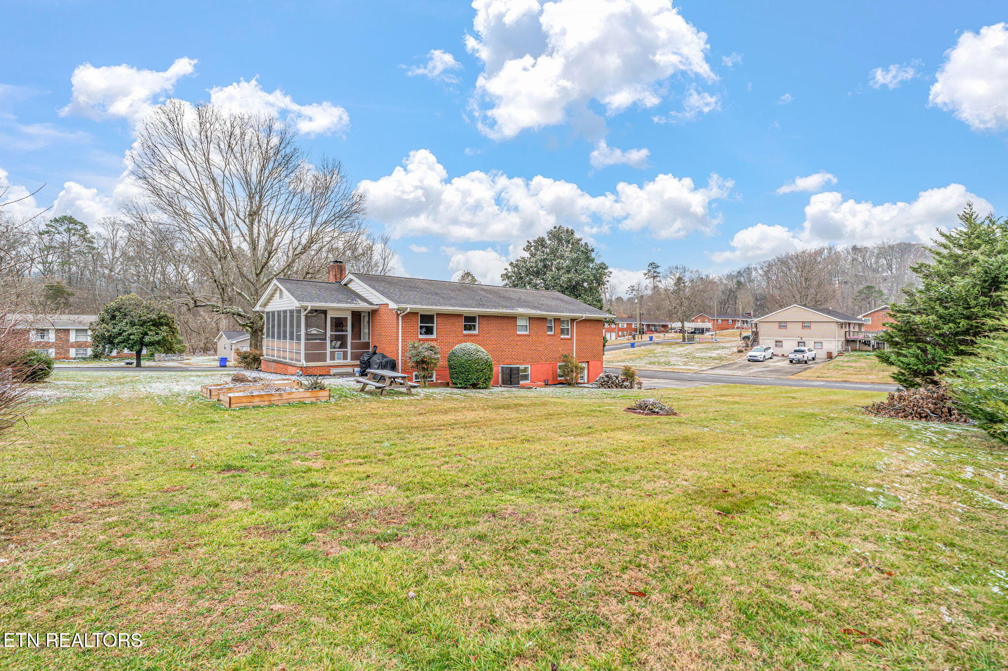 1033 Lancewood Drive