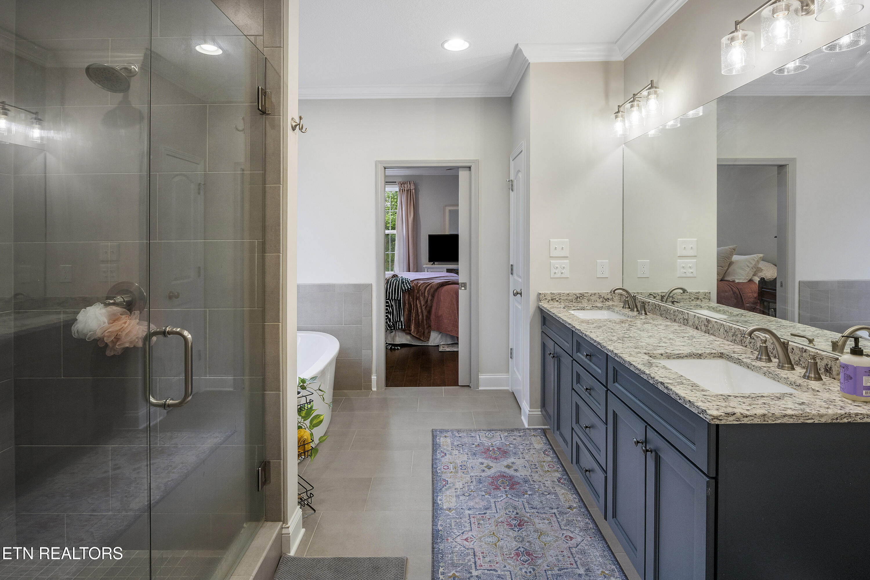 1612 Sugarfield Lane