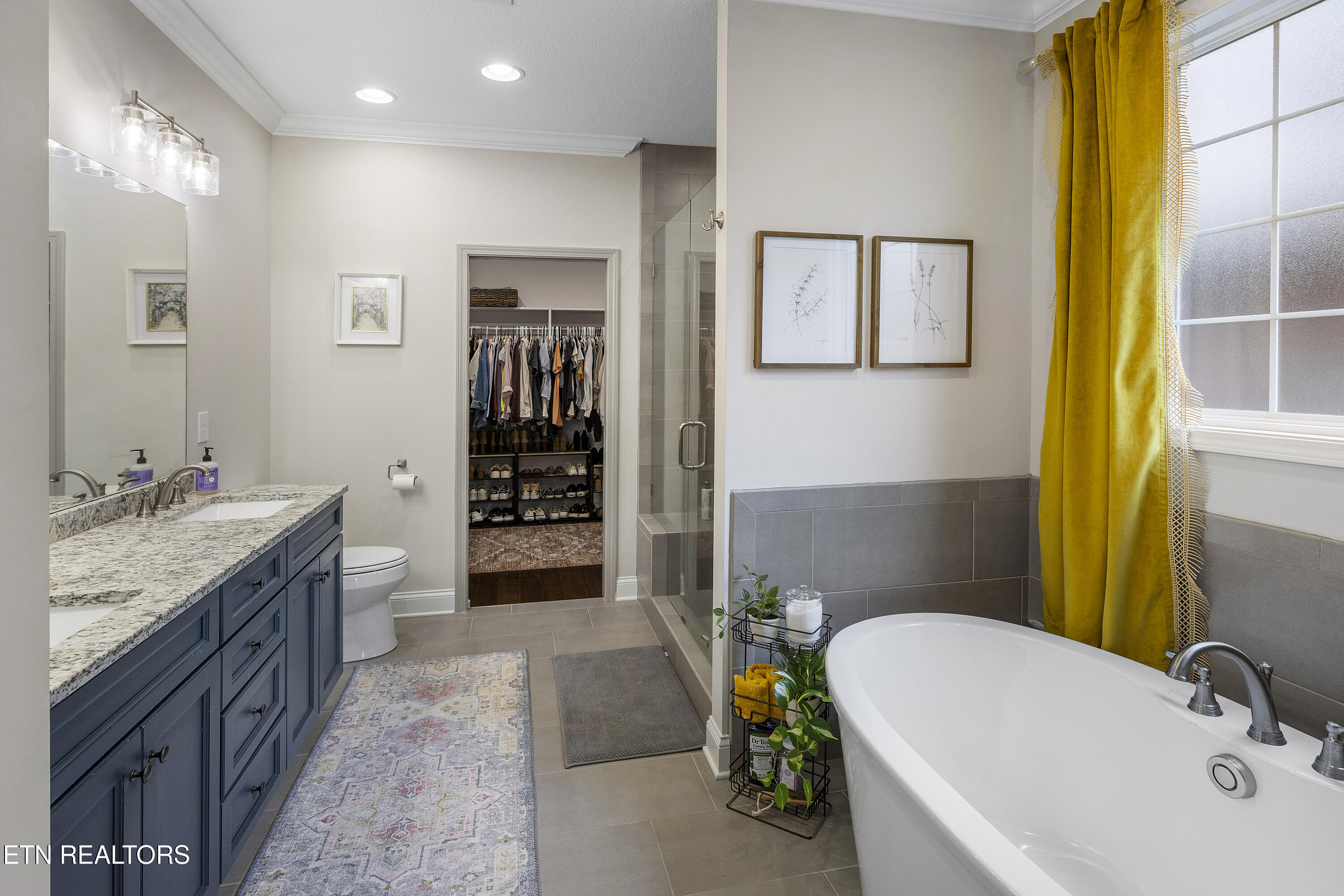 1612 Sugarfield Lane