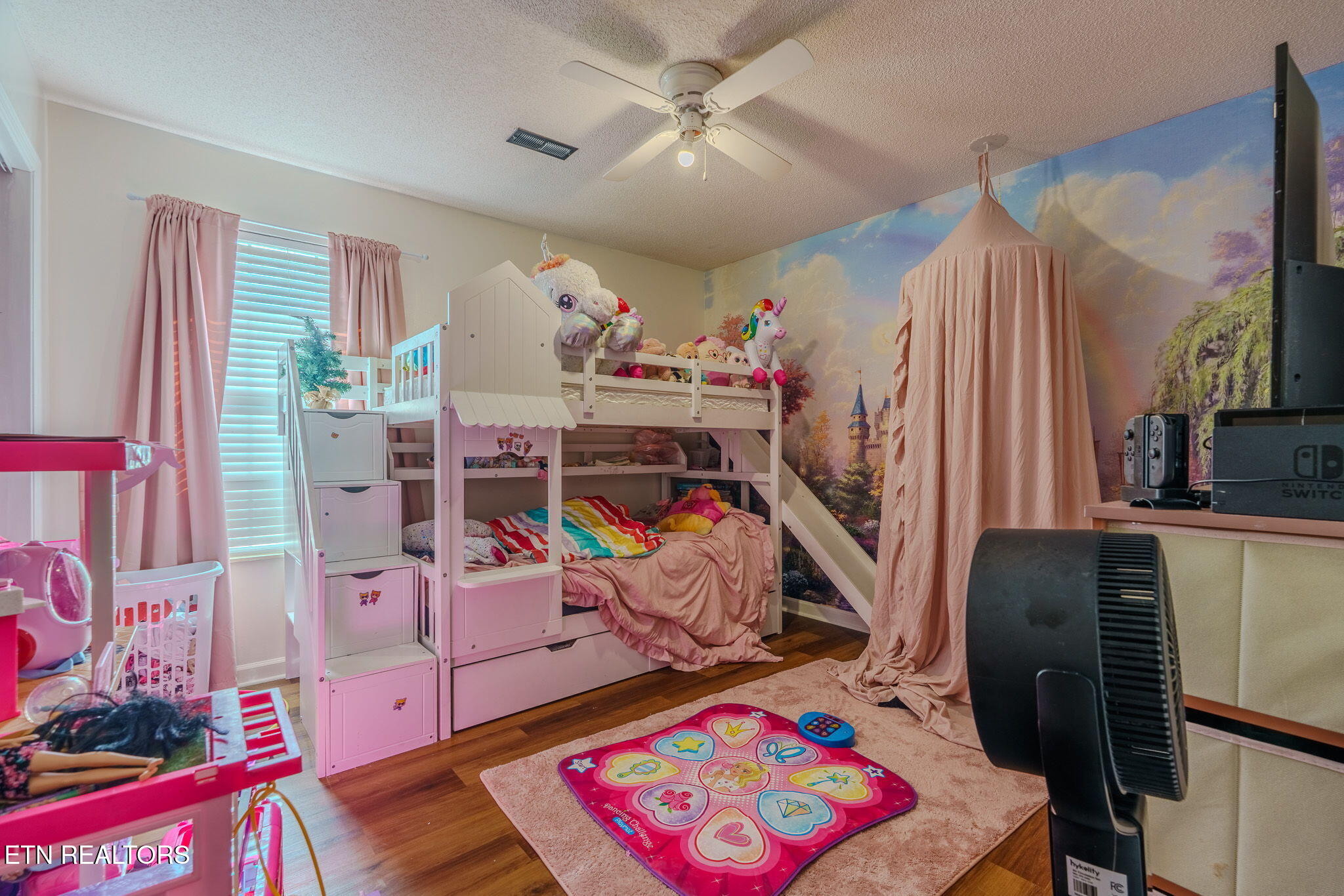 5515 Malachi Circle