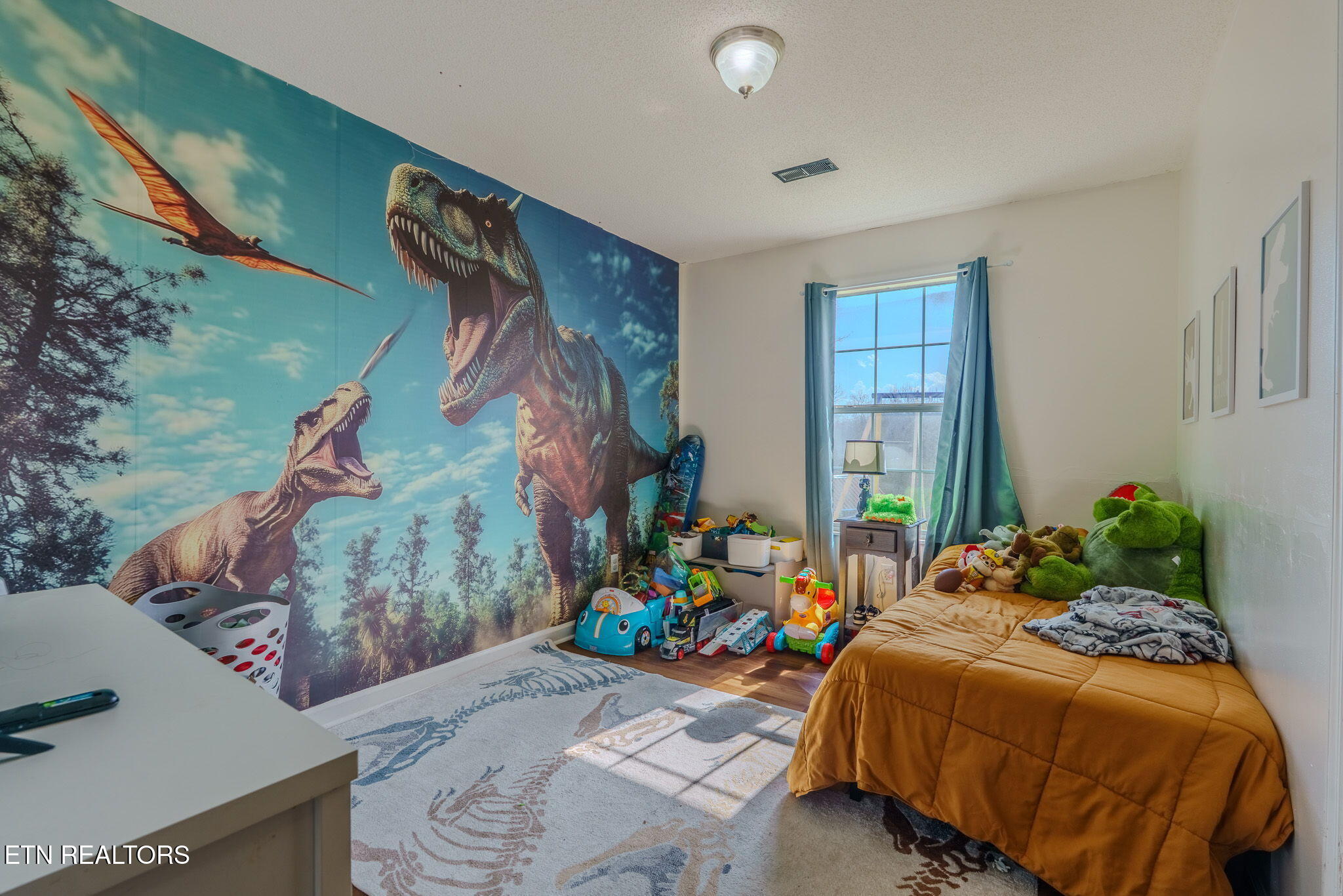 5515 Malachi Circle