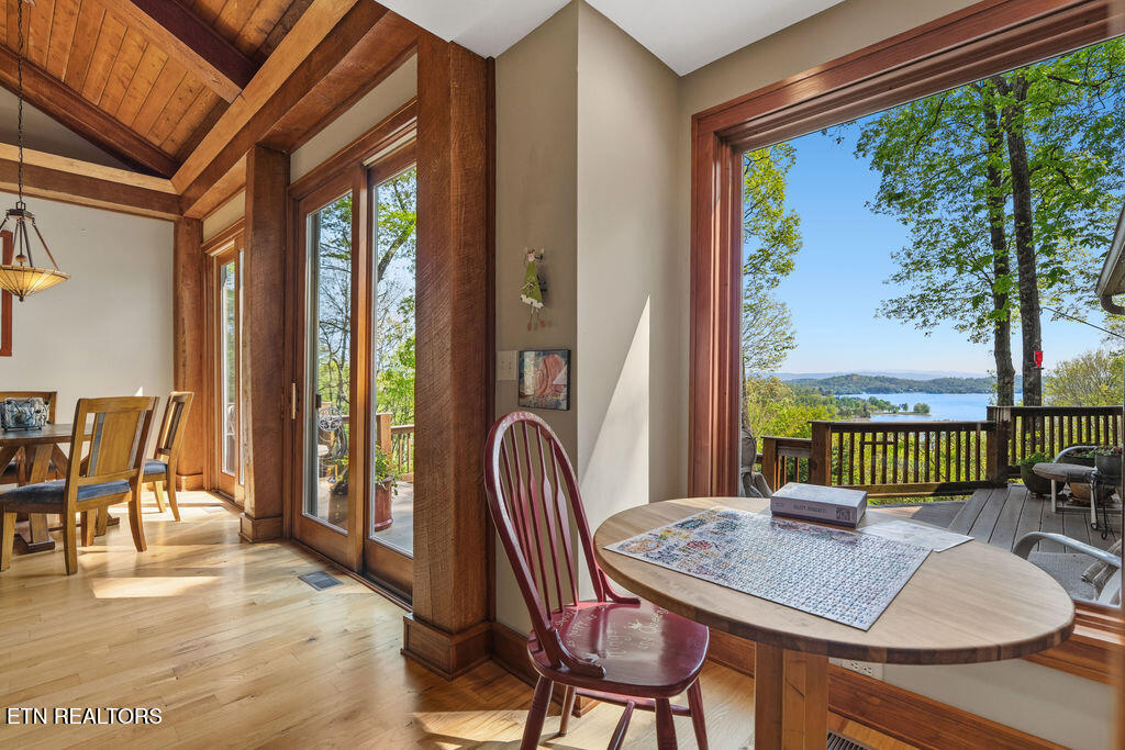 2232 Lakefront Drive