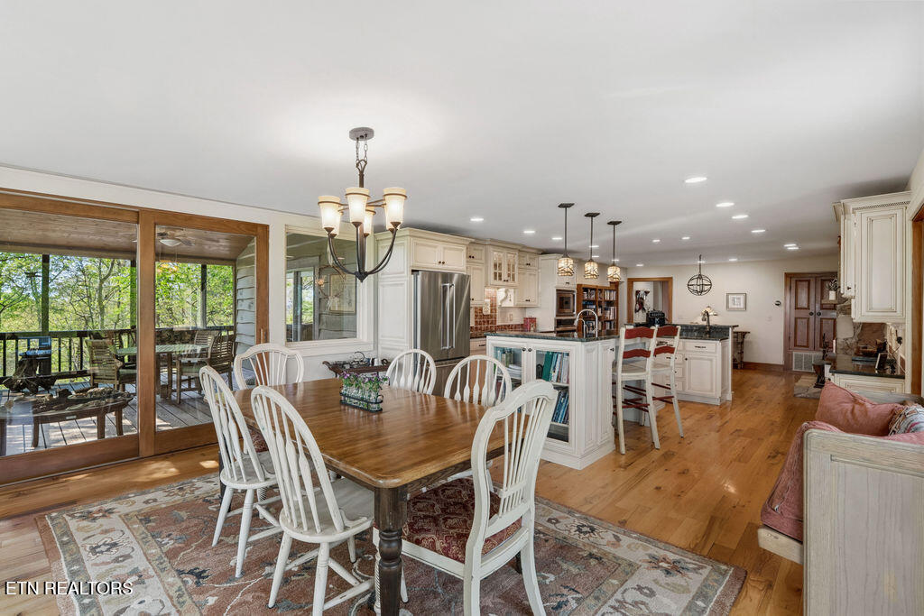 2232 Lakefront Drive