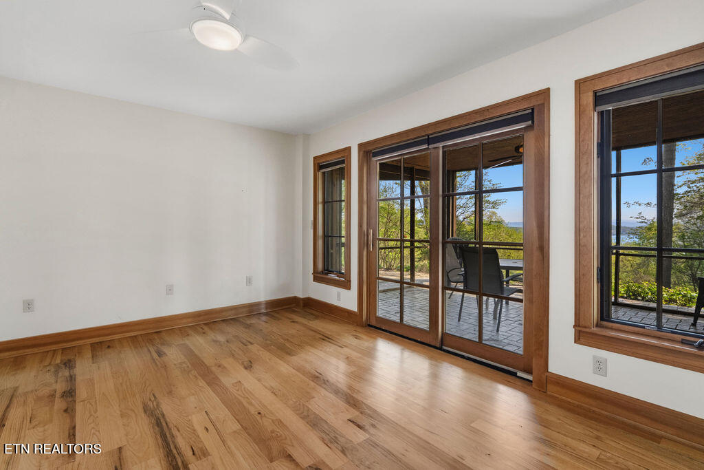2232 Lakefront Drive