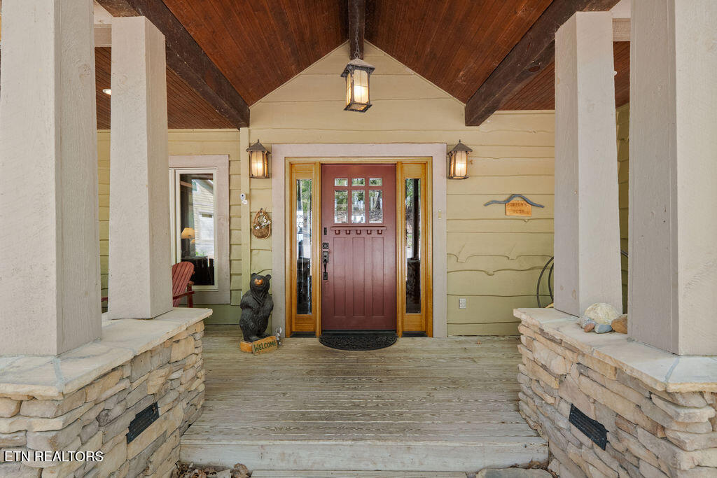 2232 Lakefront Drive