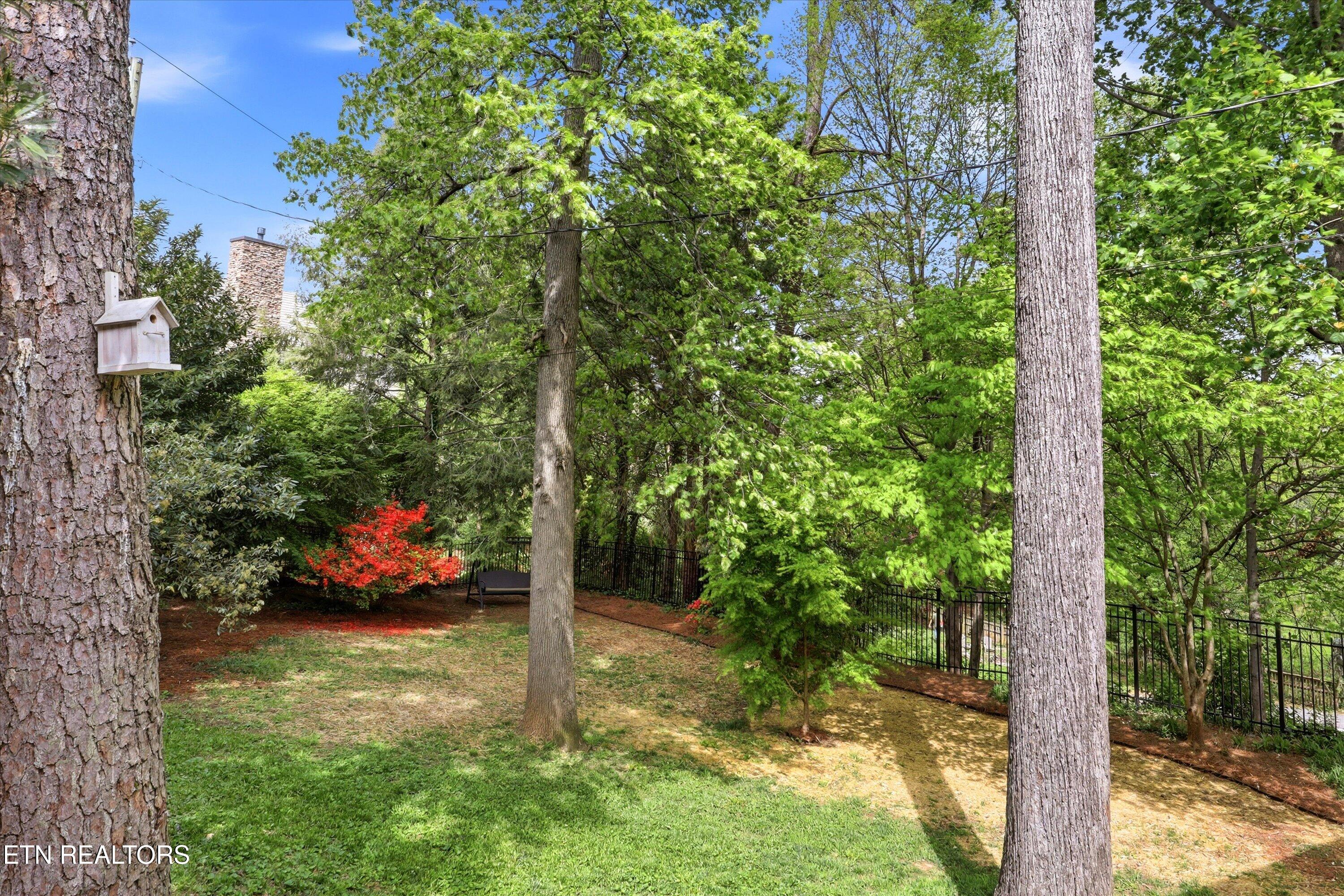 4141 Forest Glen Drive