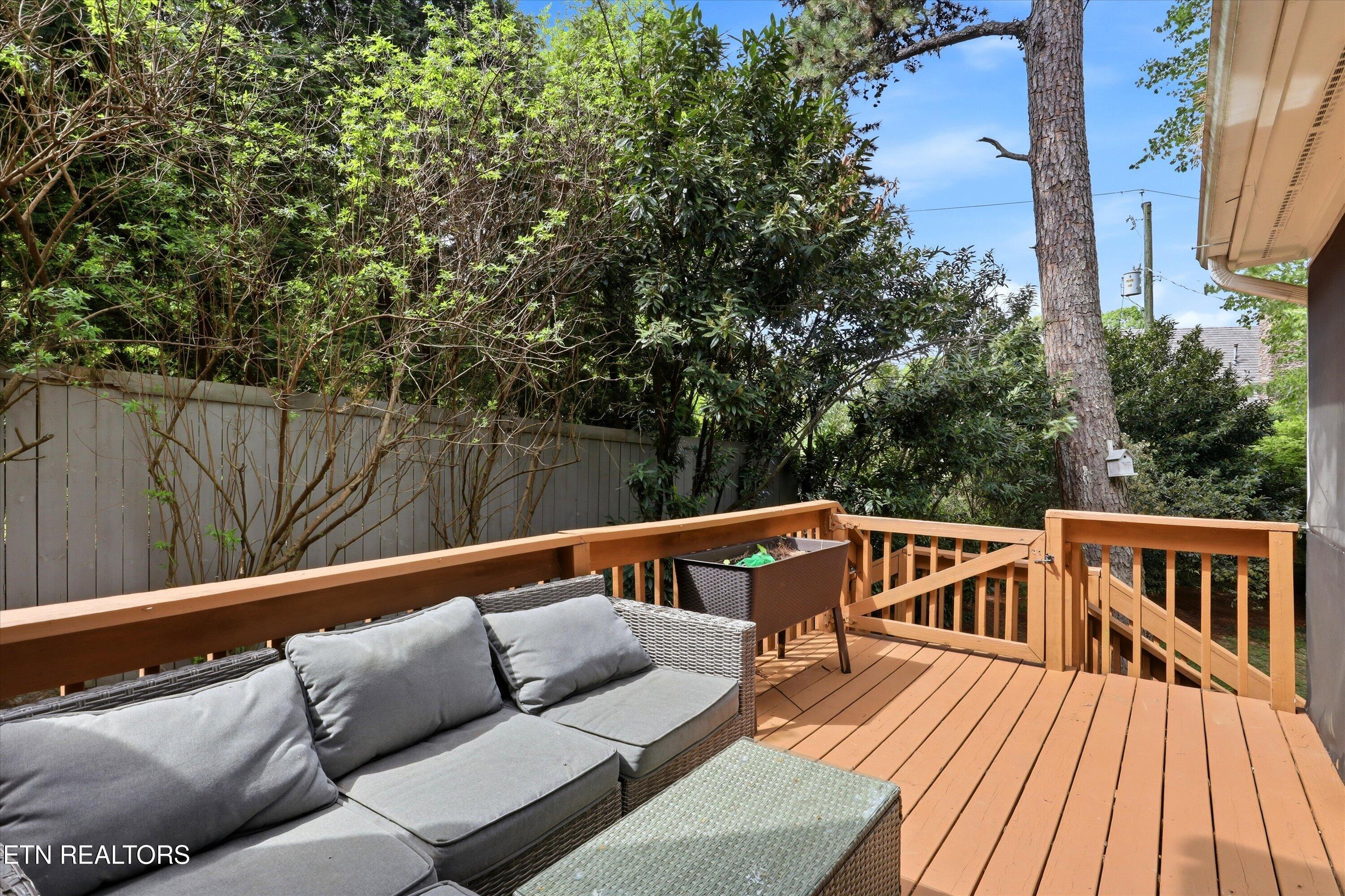 4141 Forest Glen Drive